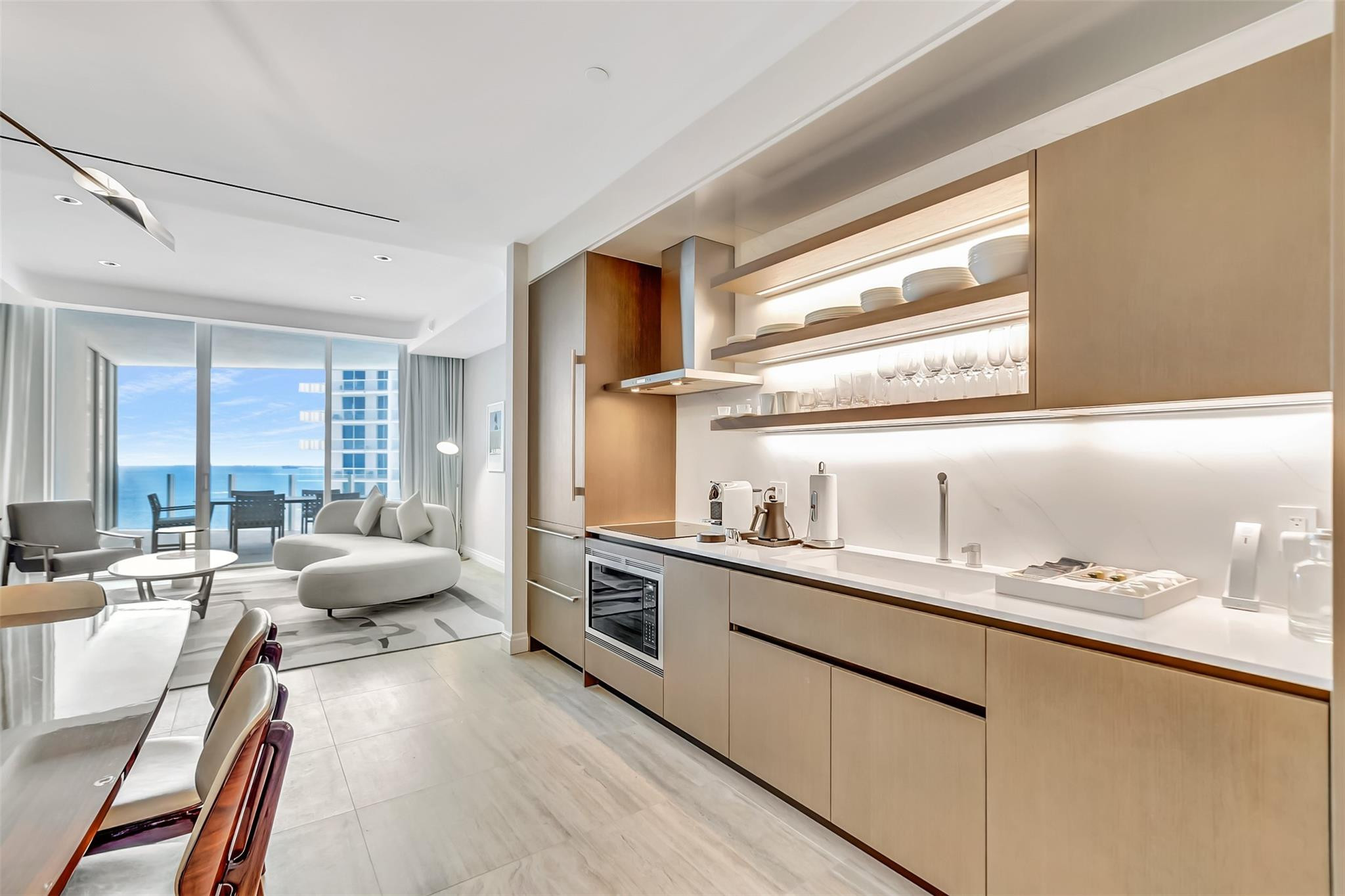 525 N Fort Lauderdale Beach #1607, Fort Lauderdale FL 33304