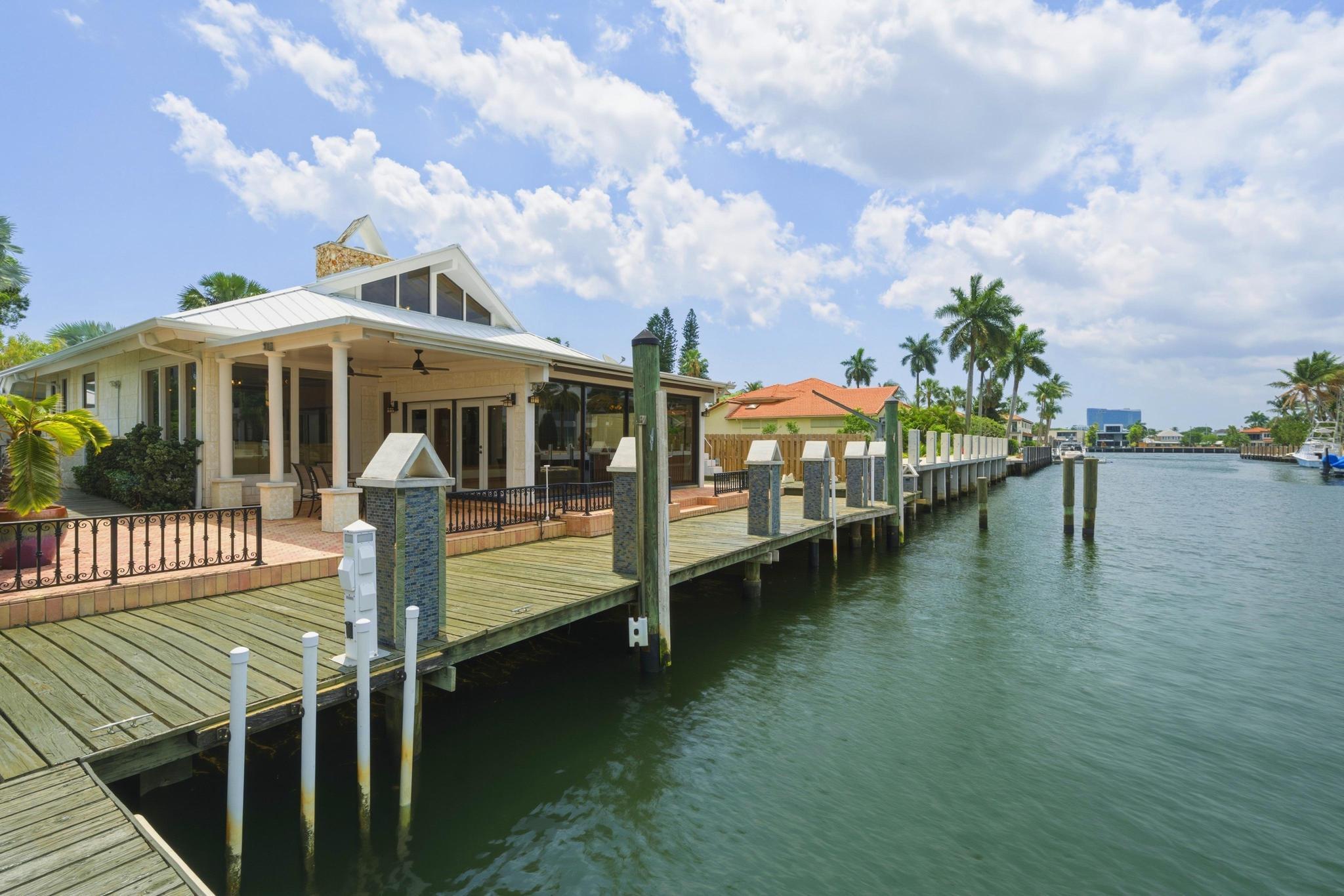 449 Bontona, Fort Lauderdale FL 33301