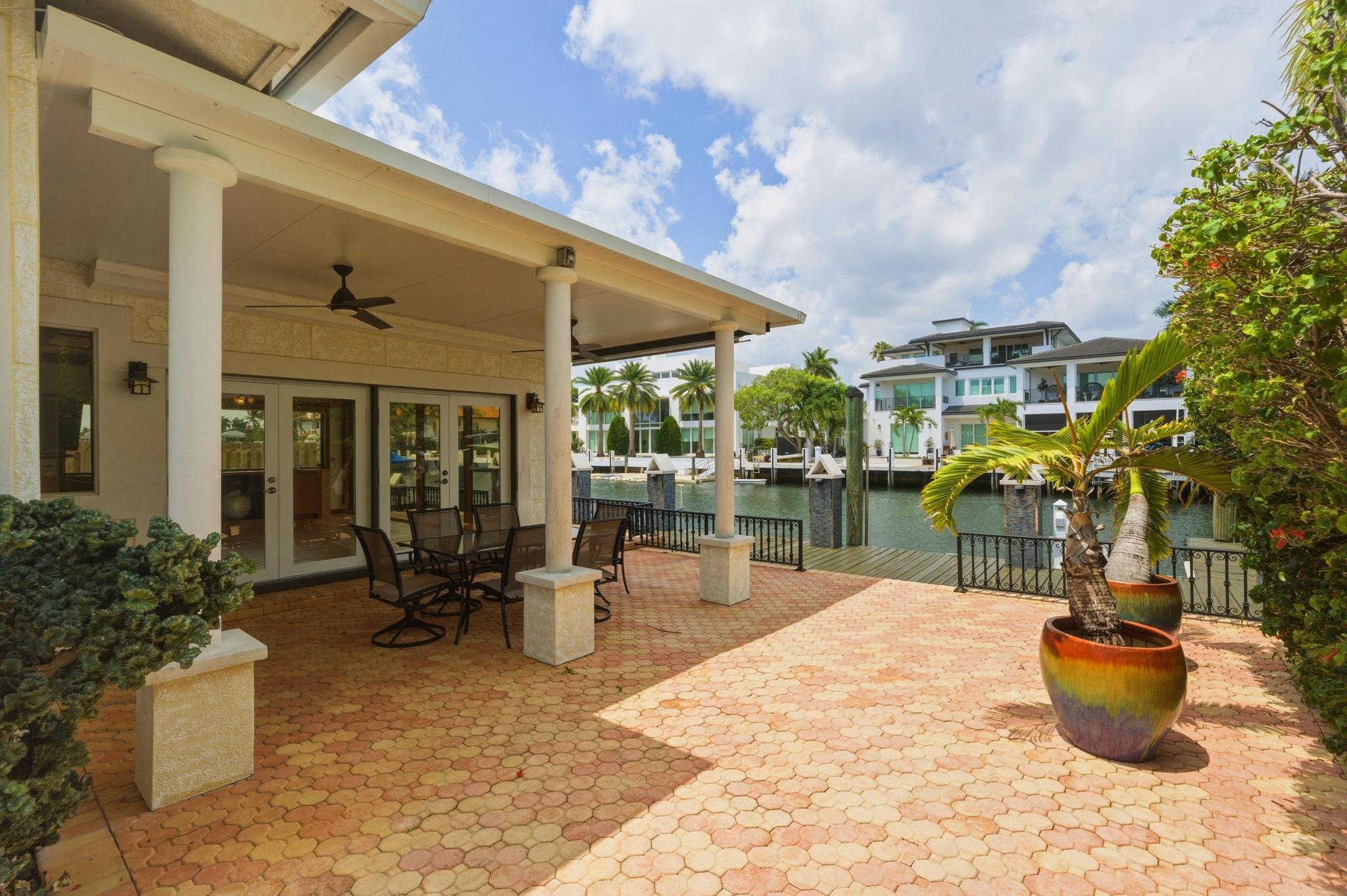 449 Bontona, Fort Lauderdale FL 33301