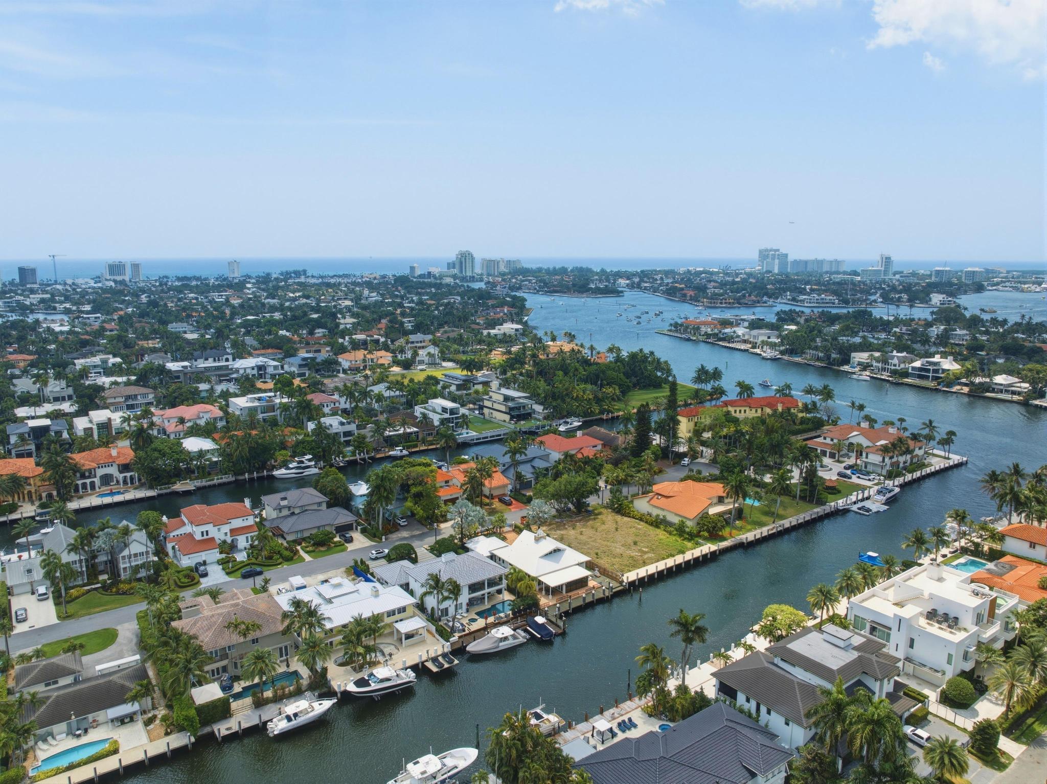 449 Bontona, Fort Lauderdale FL 33301