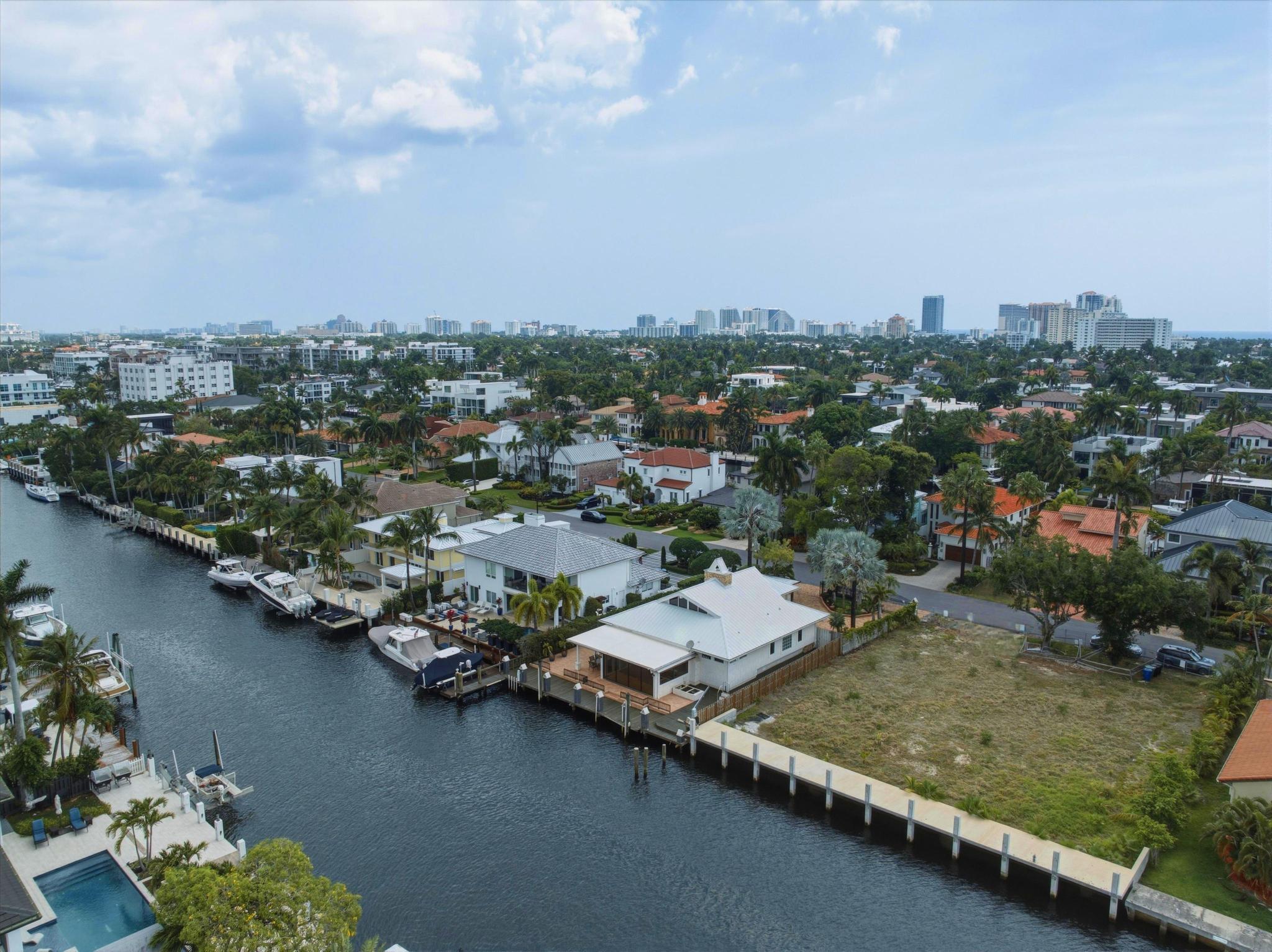 449 Bontona, Fort Lauderdale FL 33301
