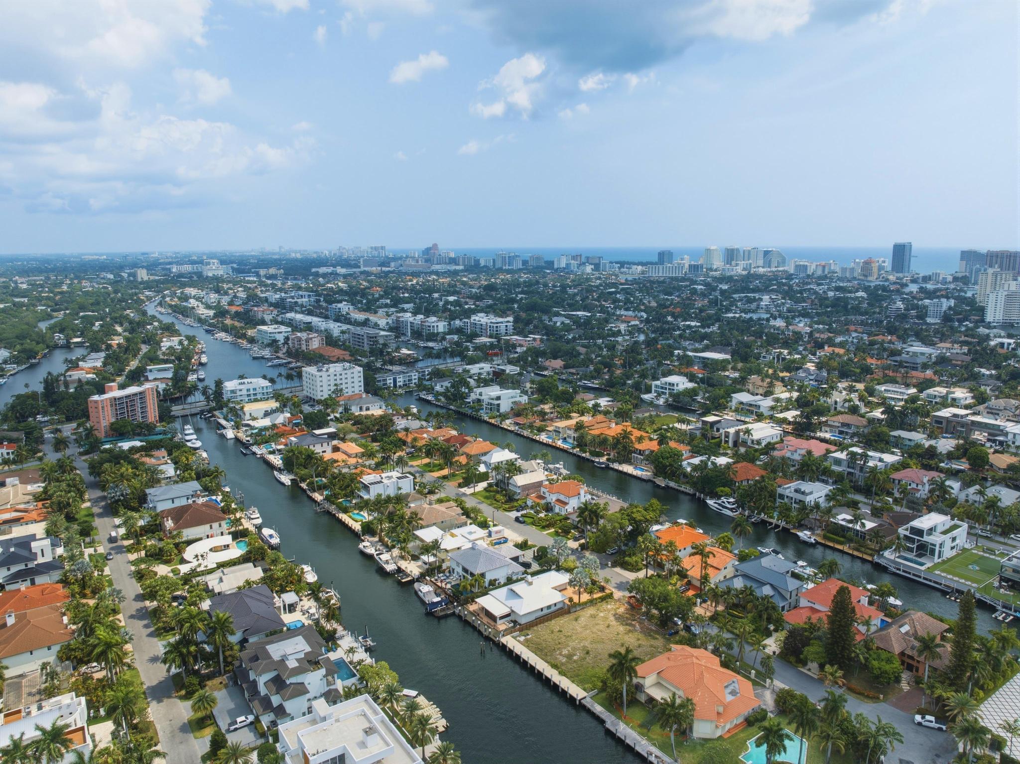 449 Bontona, Fort Lauderdale FL 33301