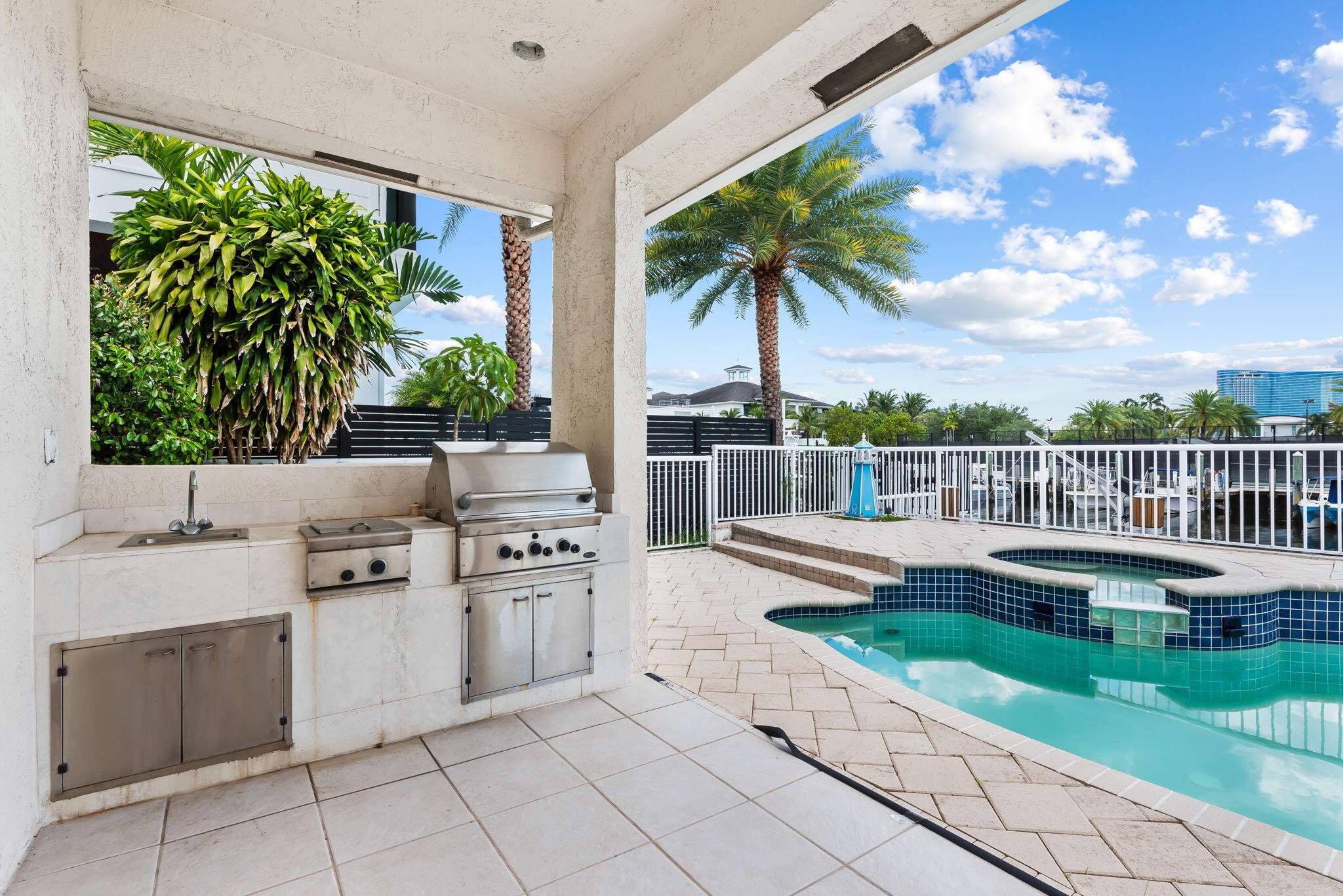 1630 SE 11th, Fort Lauderdale FL 33316