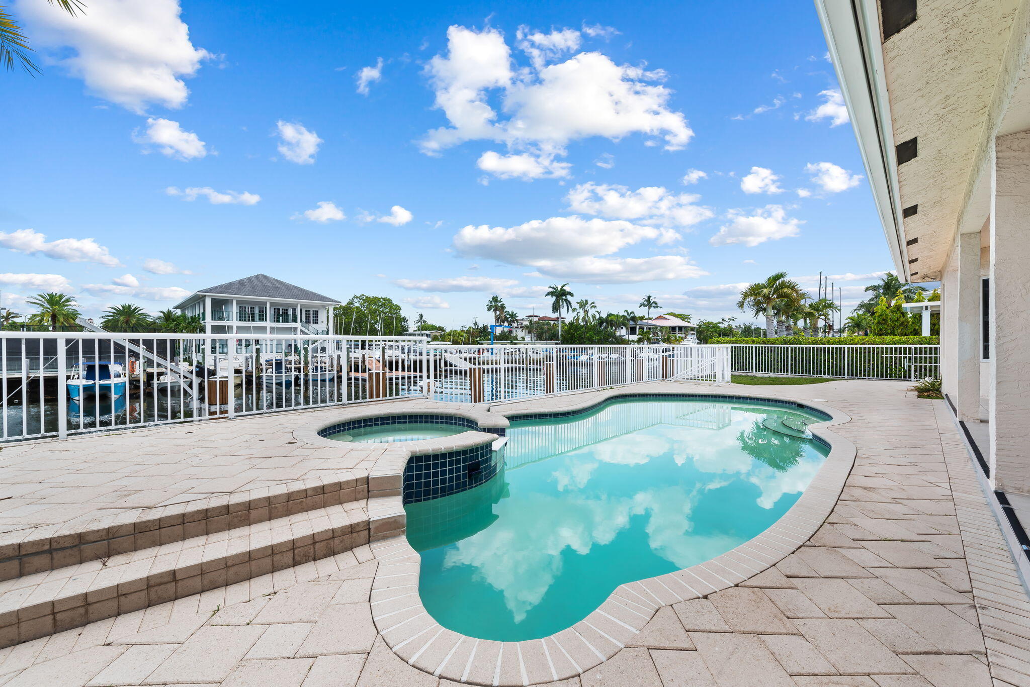 1630 SE 11th, Fort Lauderdale FL 33316