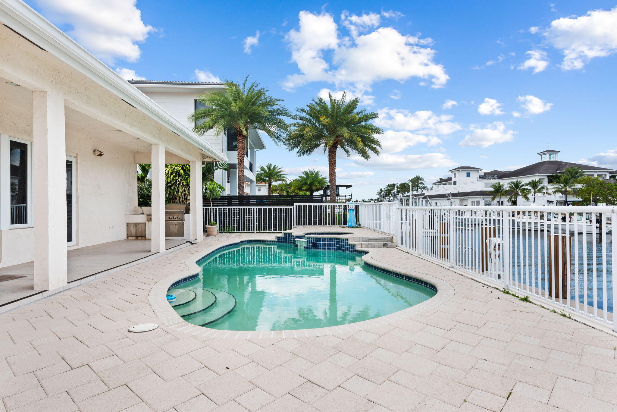 1630 SE 11th, Fort Lauderdale FL 33316