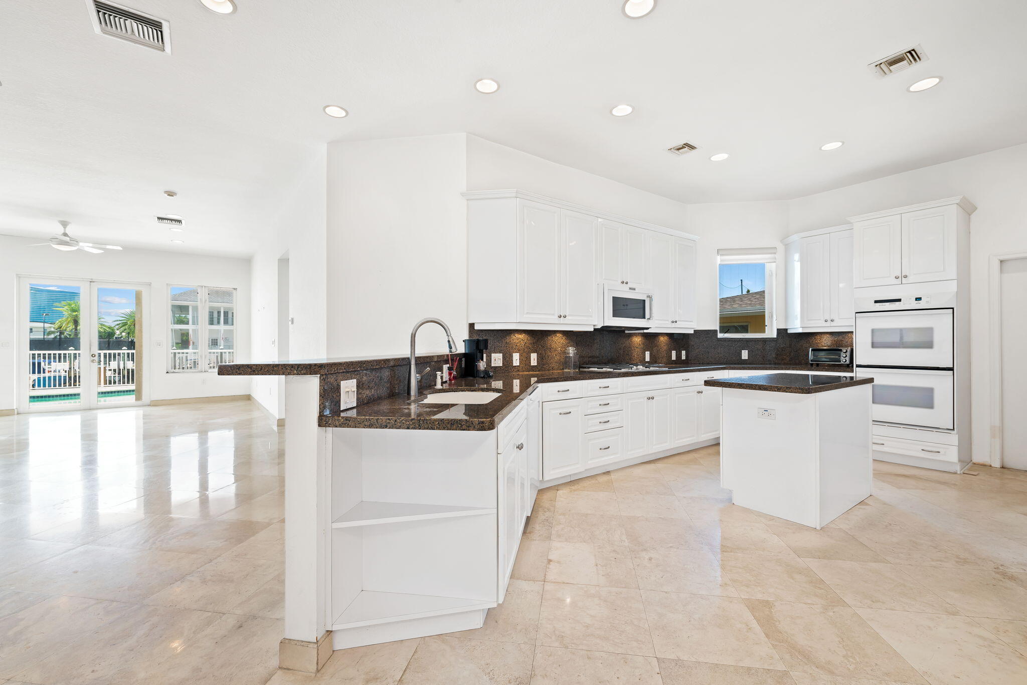 1630 SE 11th, Fort Lauderdale FL 33316
