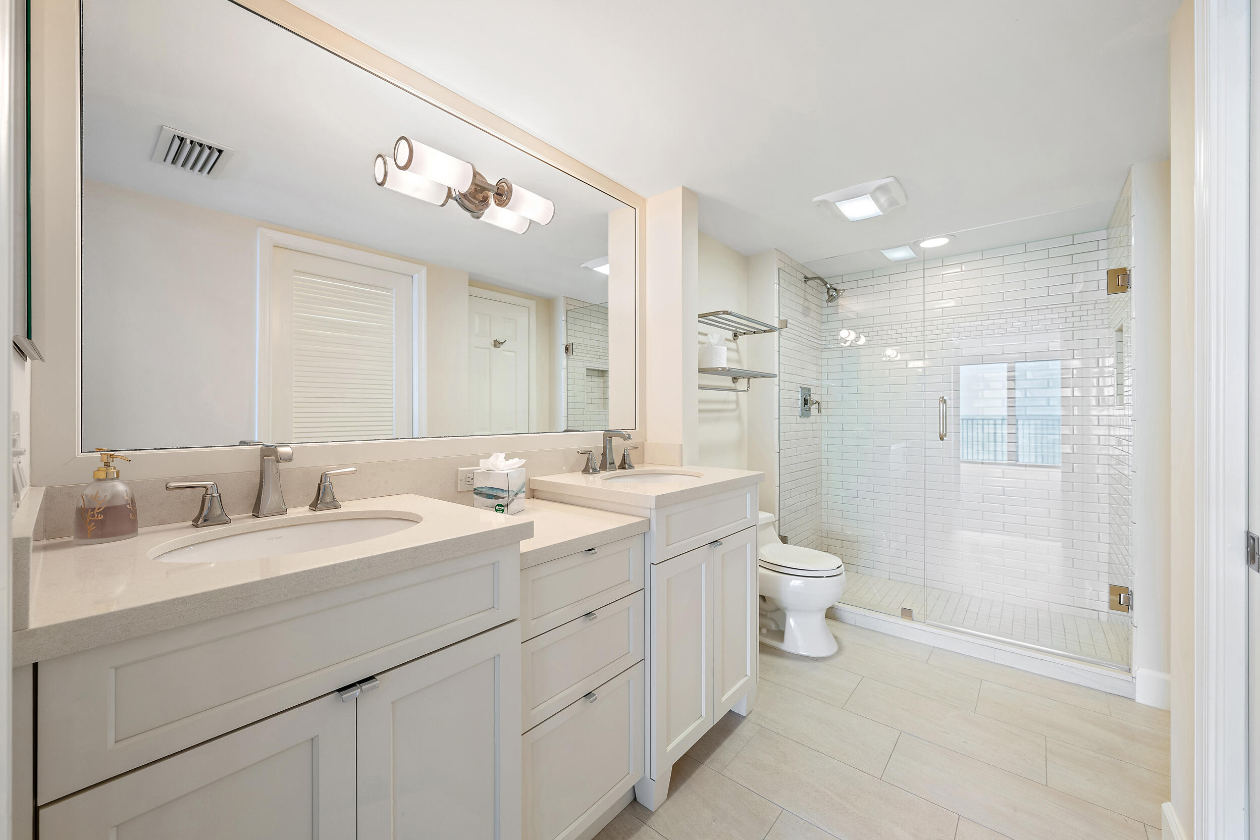 200 Beach #202, Tequesta FL 33469