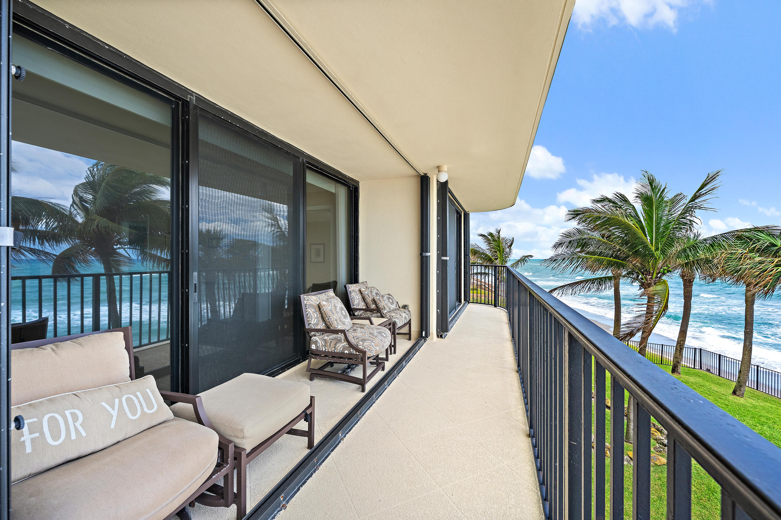 200 Beach #202, Tequesta FL 33469