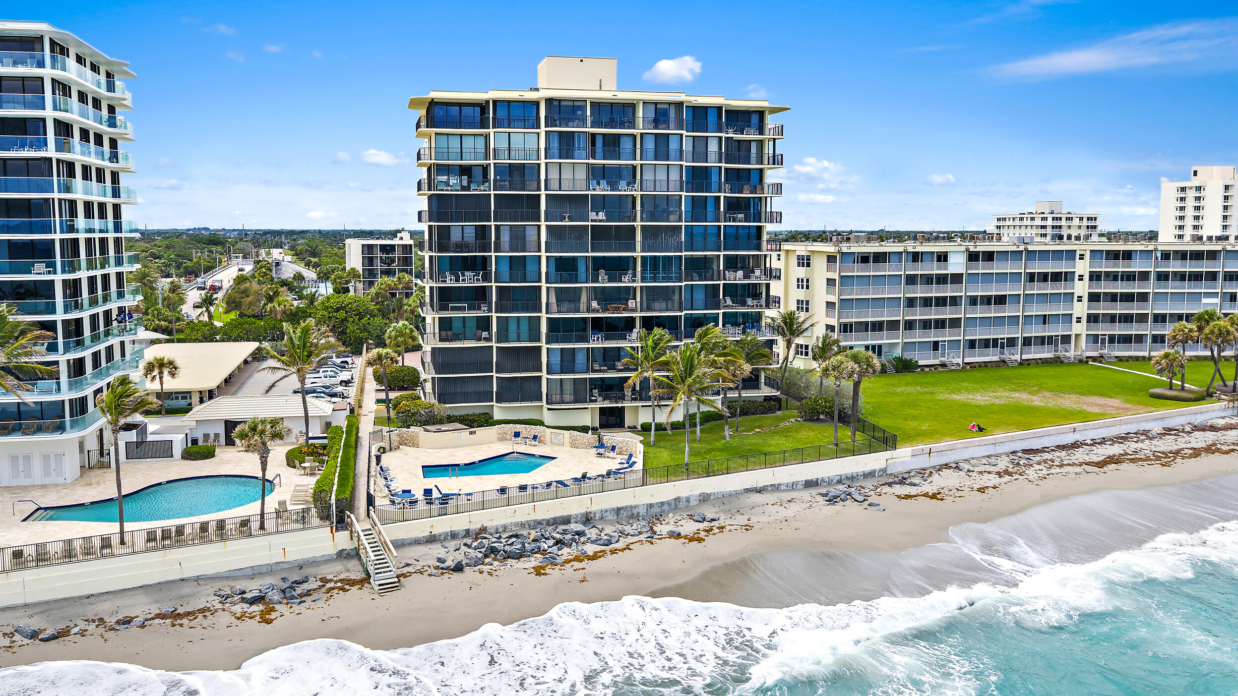 200 Beach #202, Tequesta FL 33469