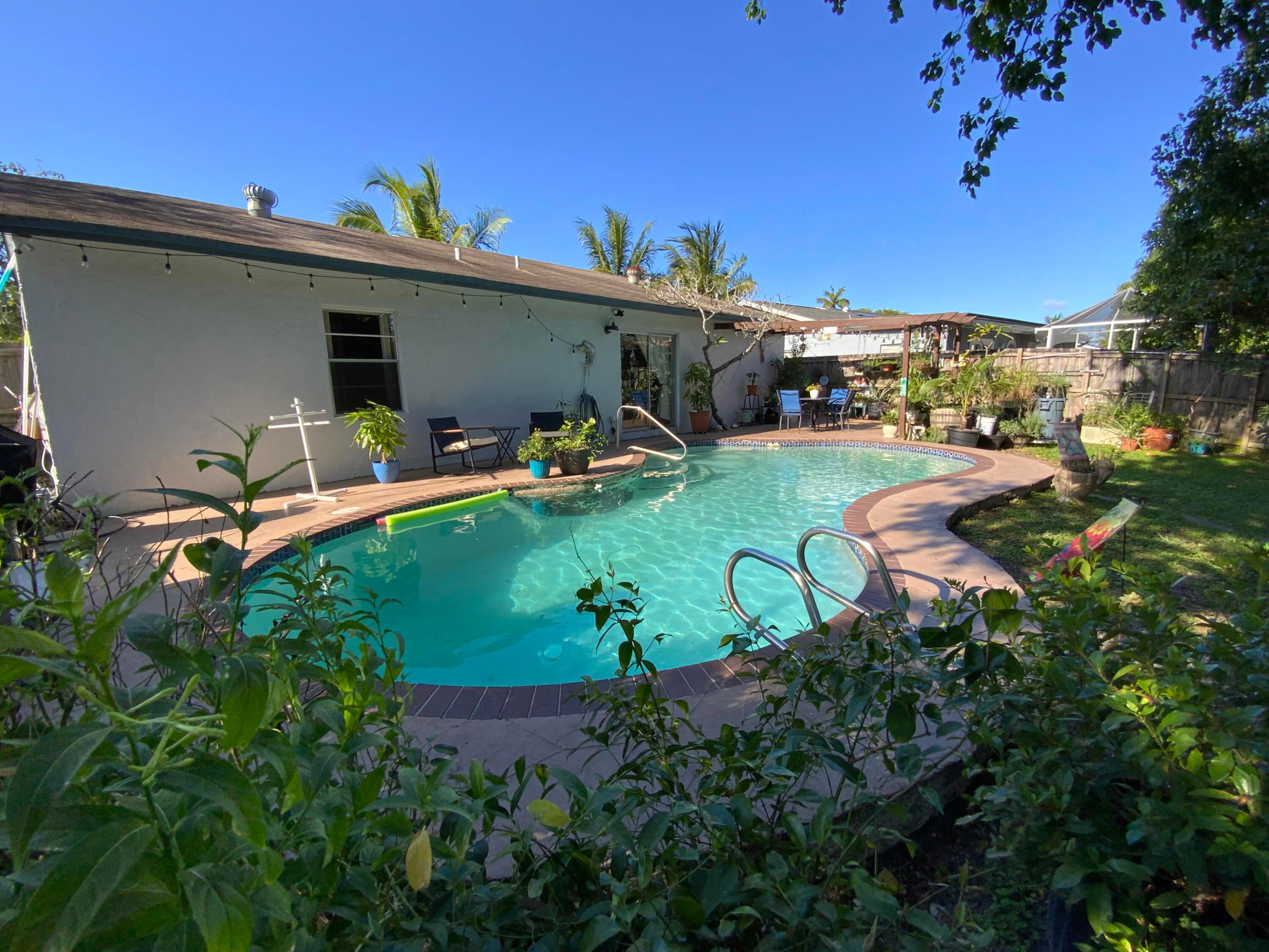 7922 SW 5th, North Lauderdale FL 33068