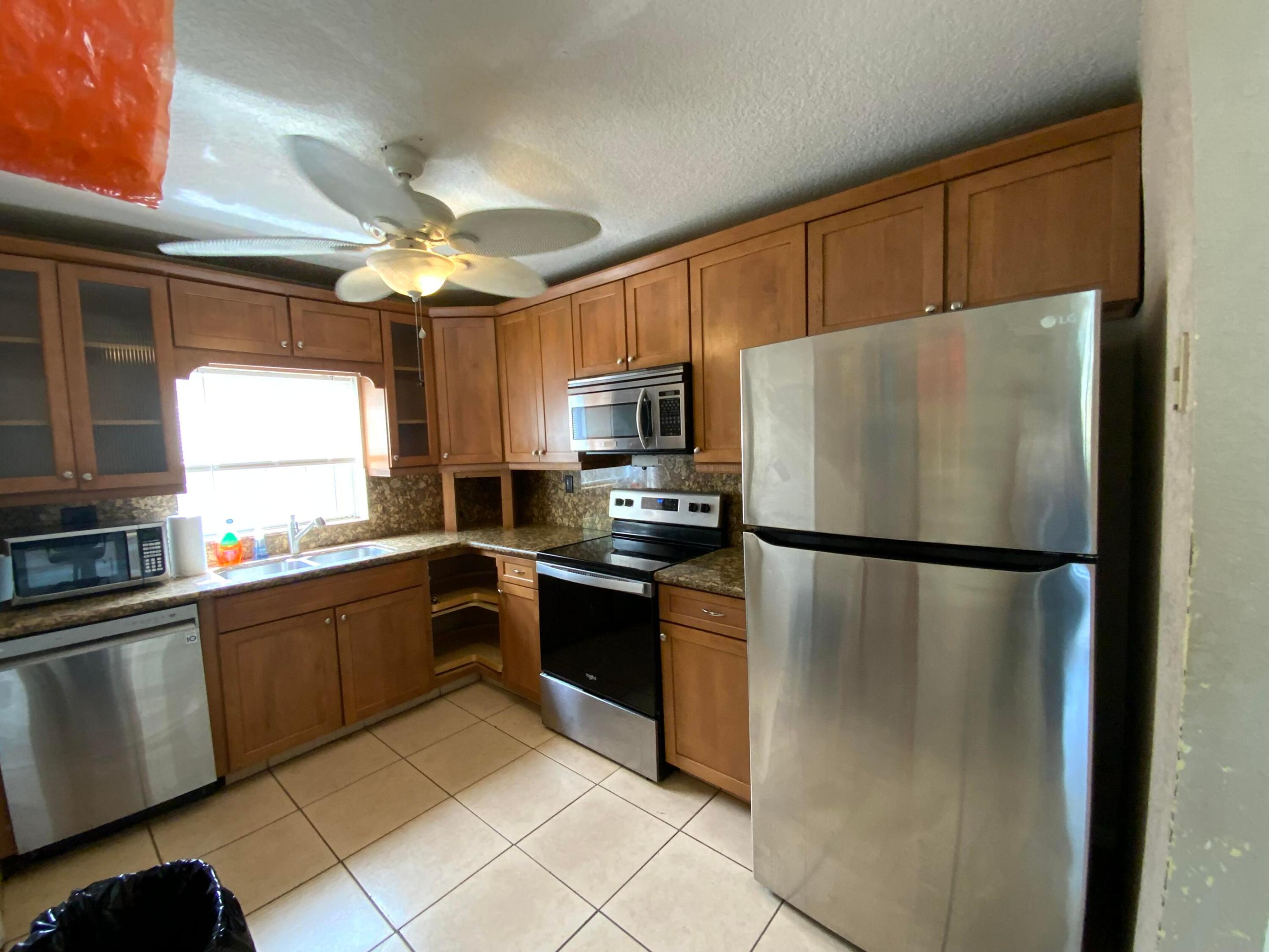 7922 SW 5th, North Lauderdale FL 33068