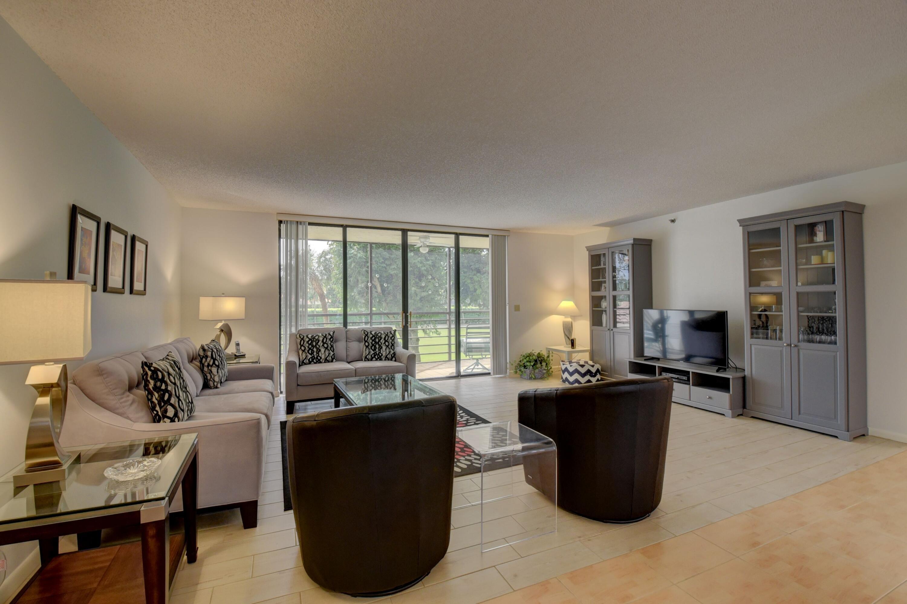 7194 Promenade #202, Boca Raton FL 33433