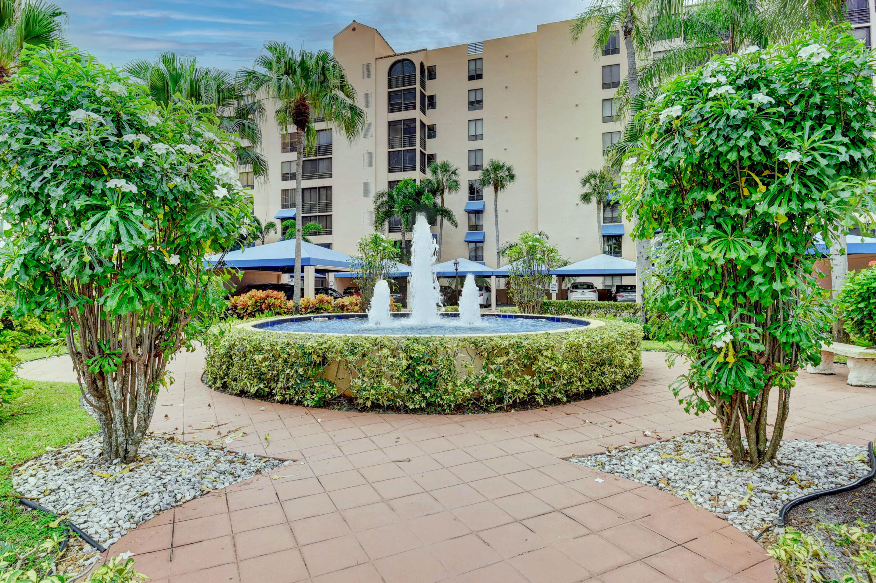 7194 Promenade #202, Boca Raton FL 33433