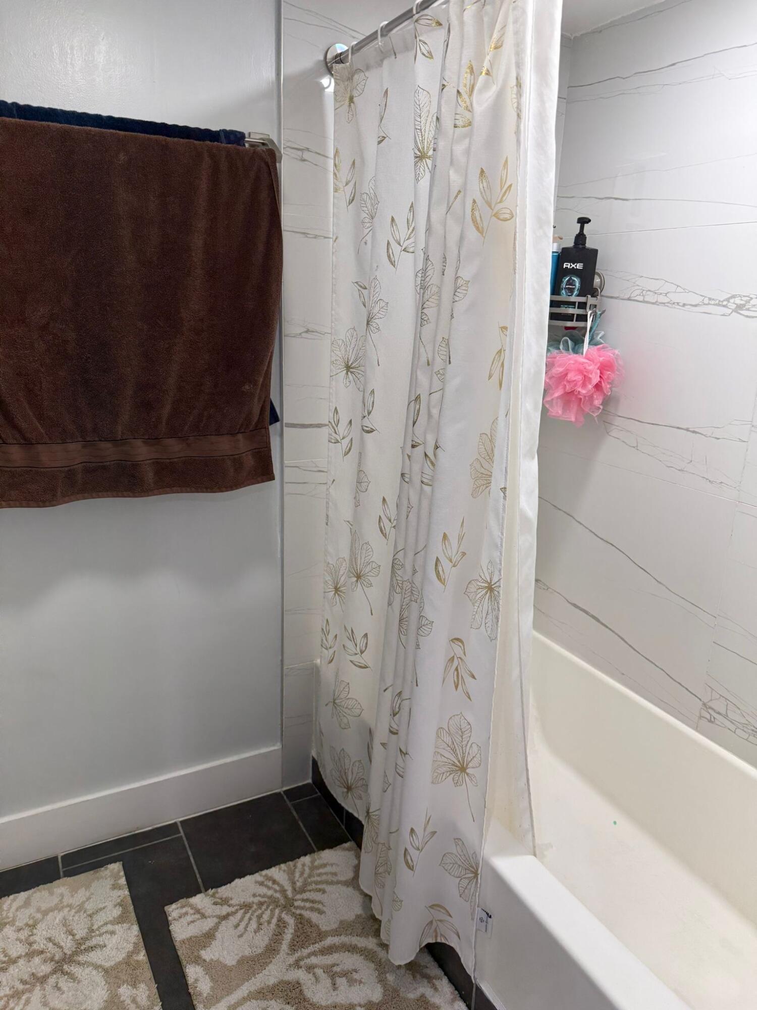 21 Lake Arbor, Palm Springs FL 33461