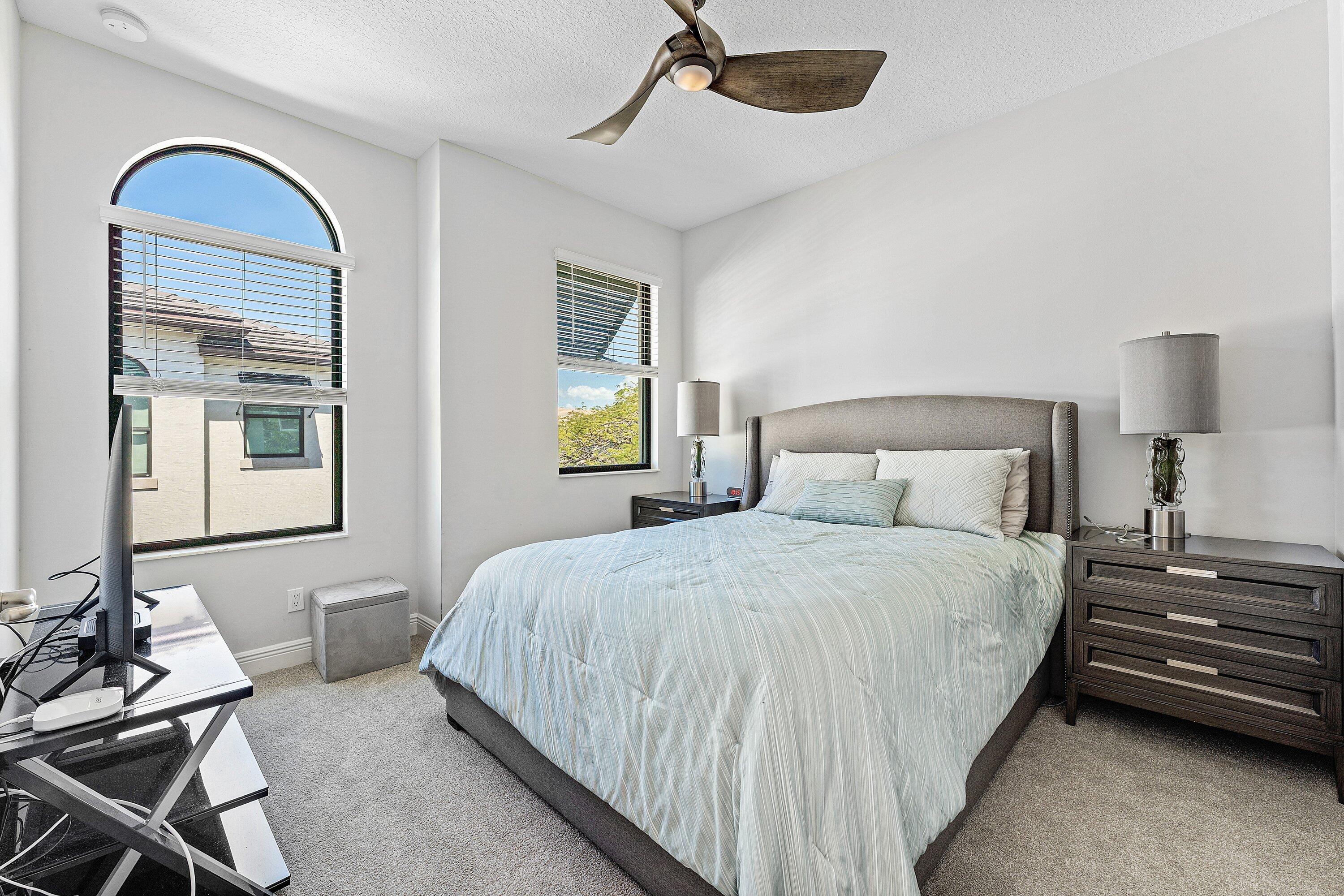 10 Windward, Boynton Beach FL 33435