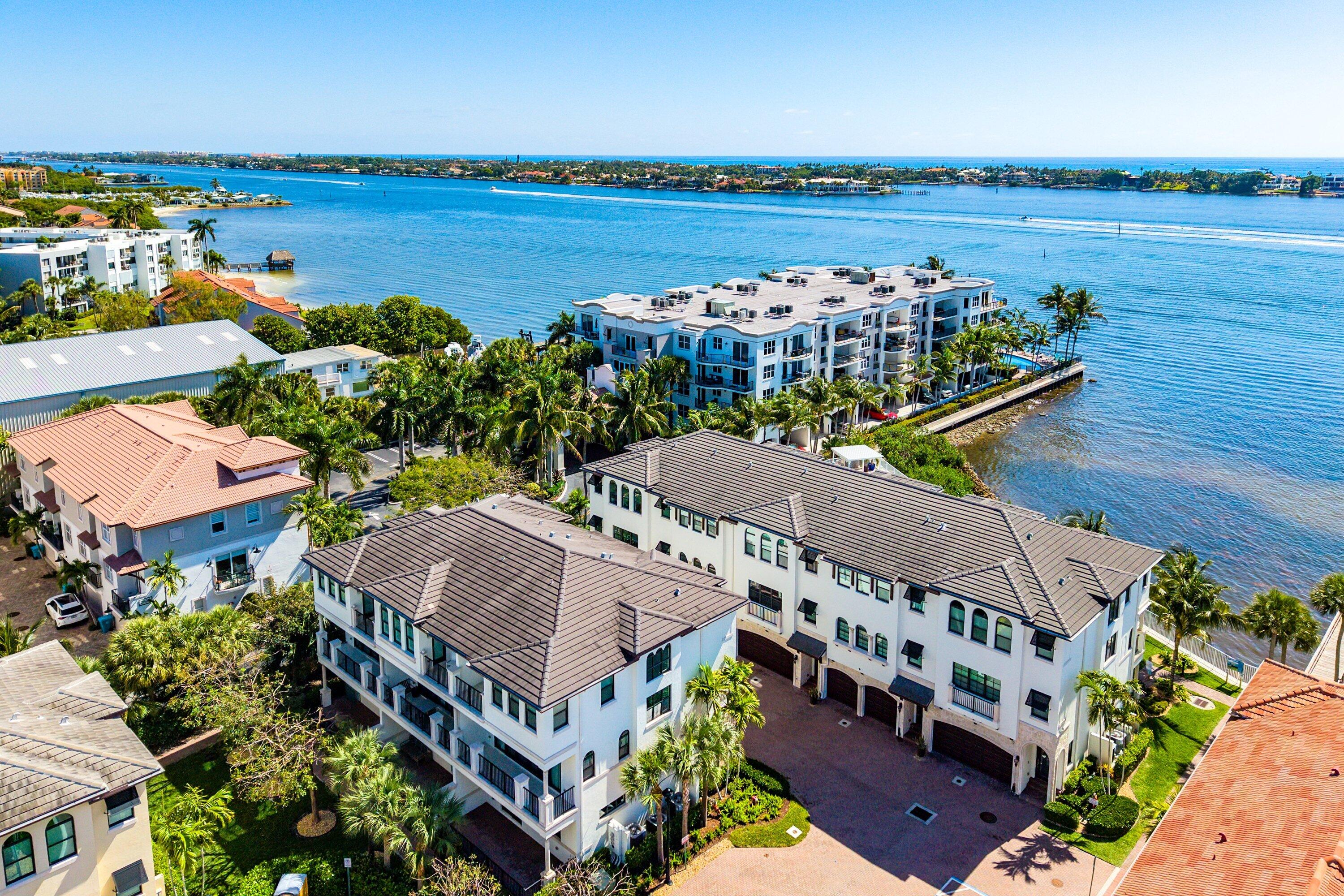 10 Windward, Boynton Beach FL 33435