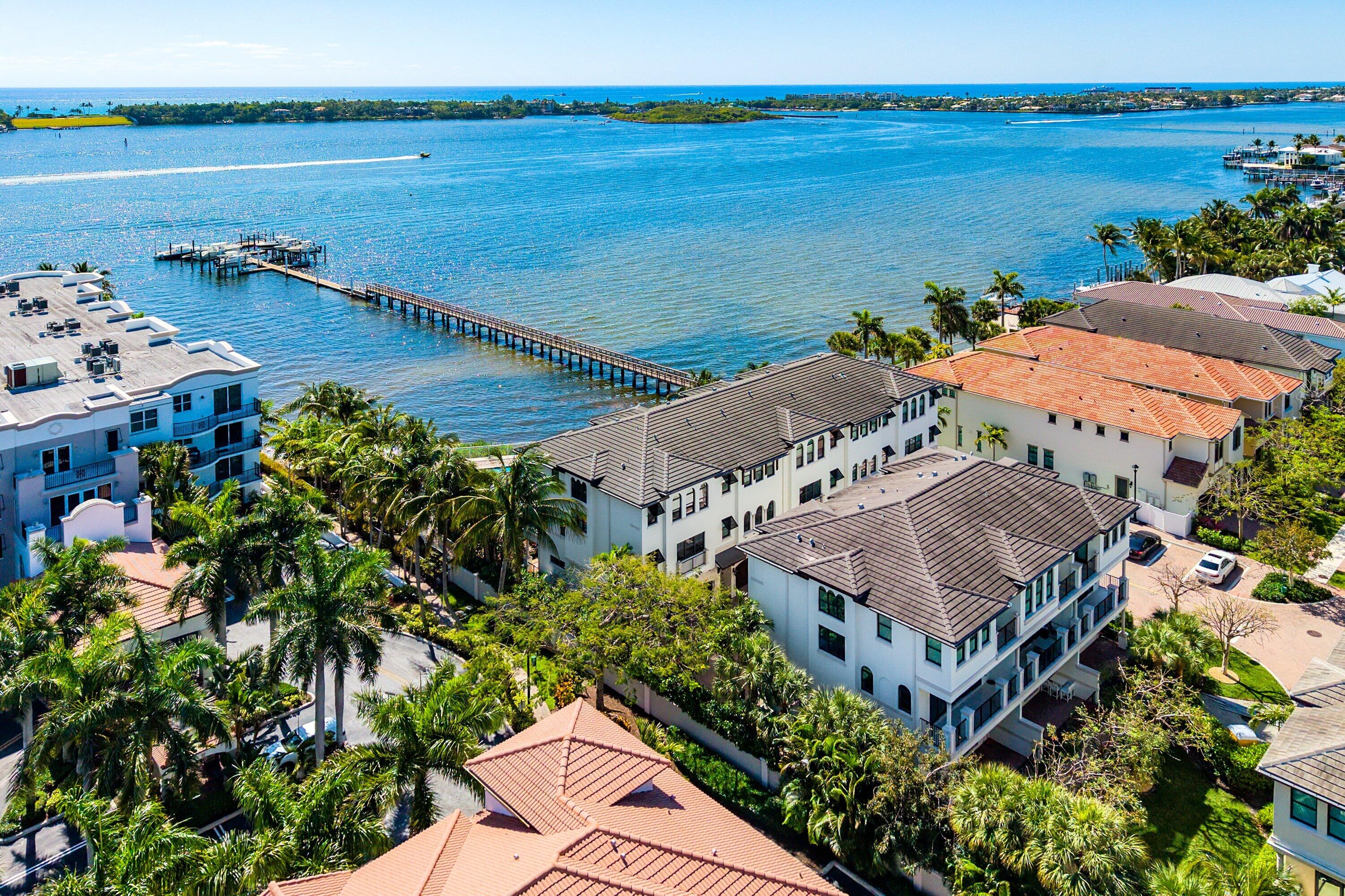 10 Windward, Boynton Beach FL 33435