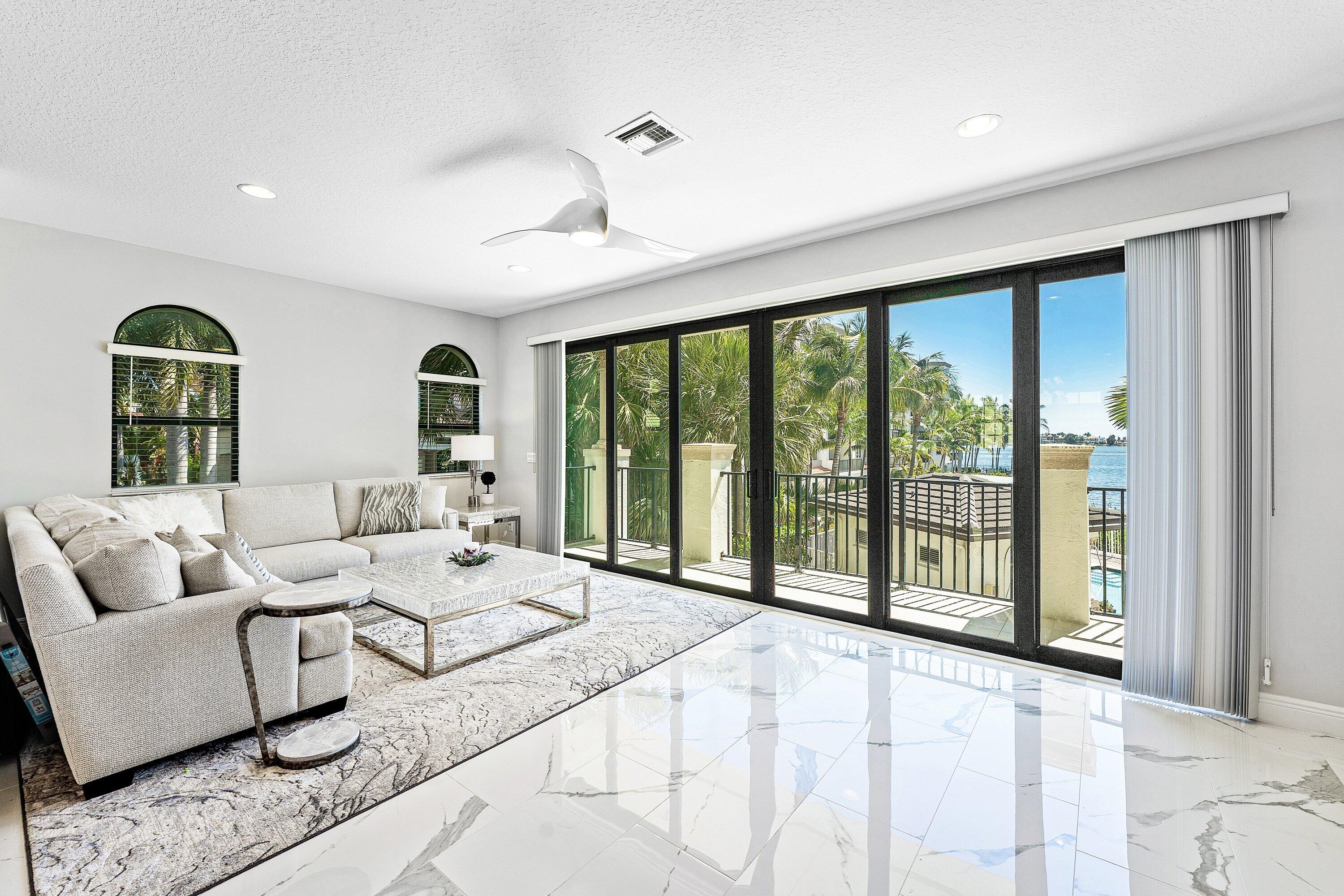10 Windward, Boynton Beach FL 33435