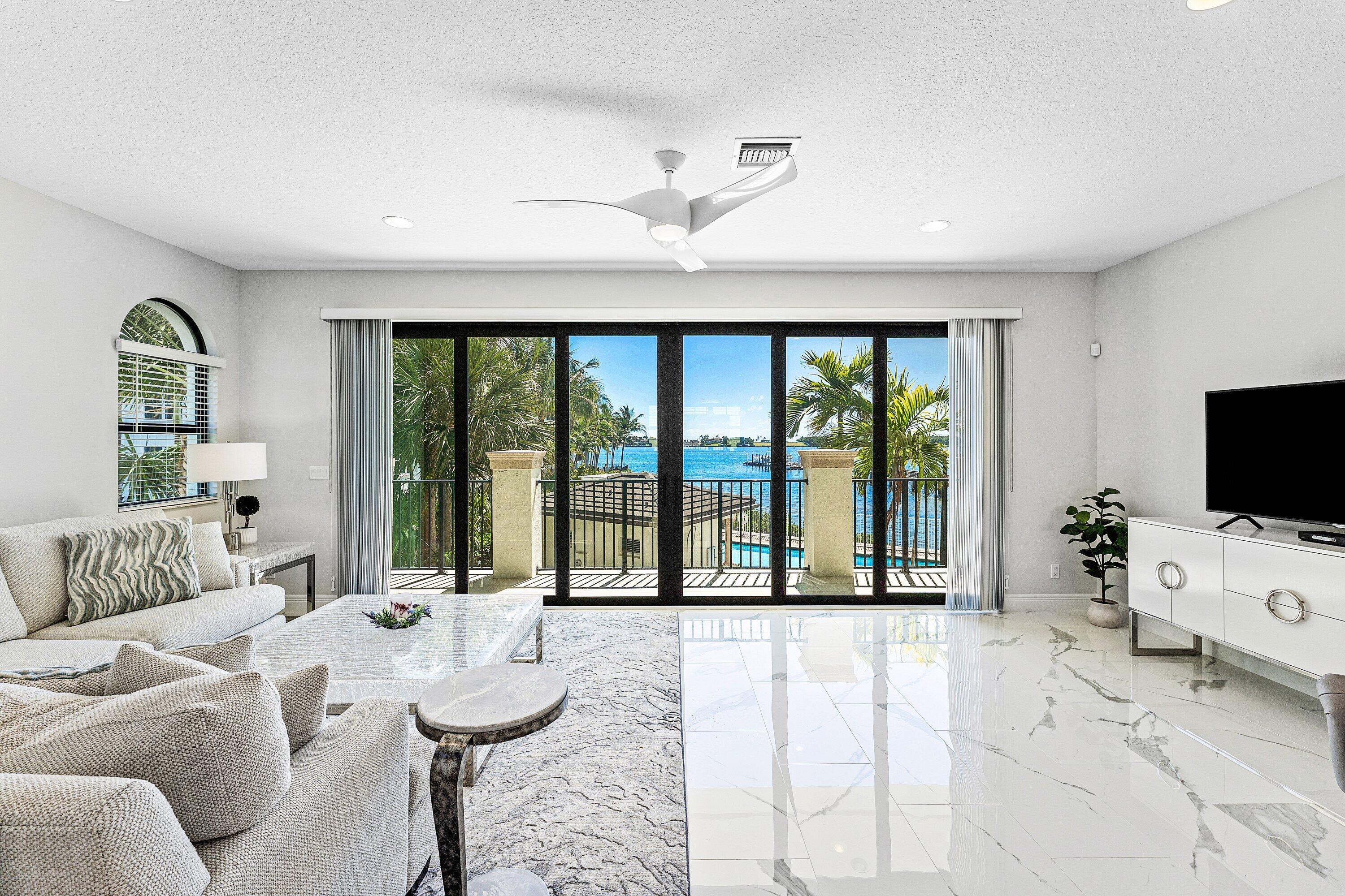 10 Windward, Boynton Beach FL 33435