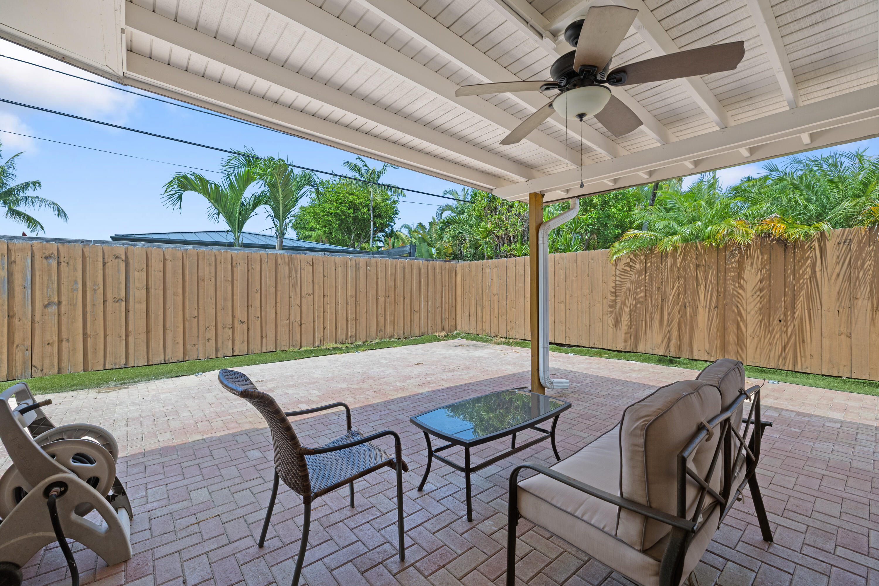 3211 Seaward, Lauderdale By The Sea FL 33062