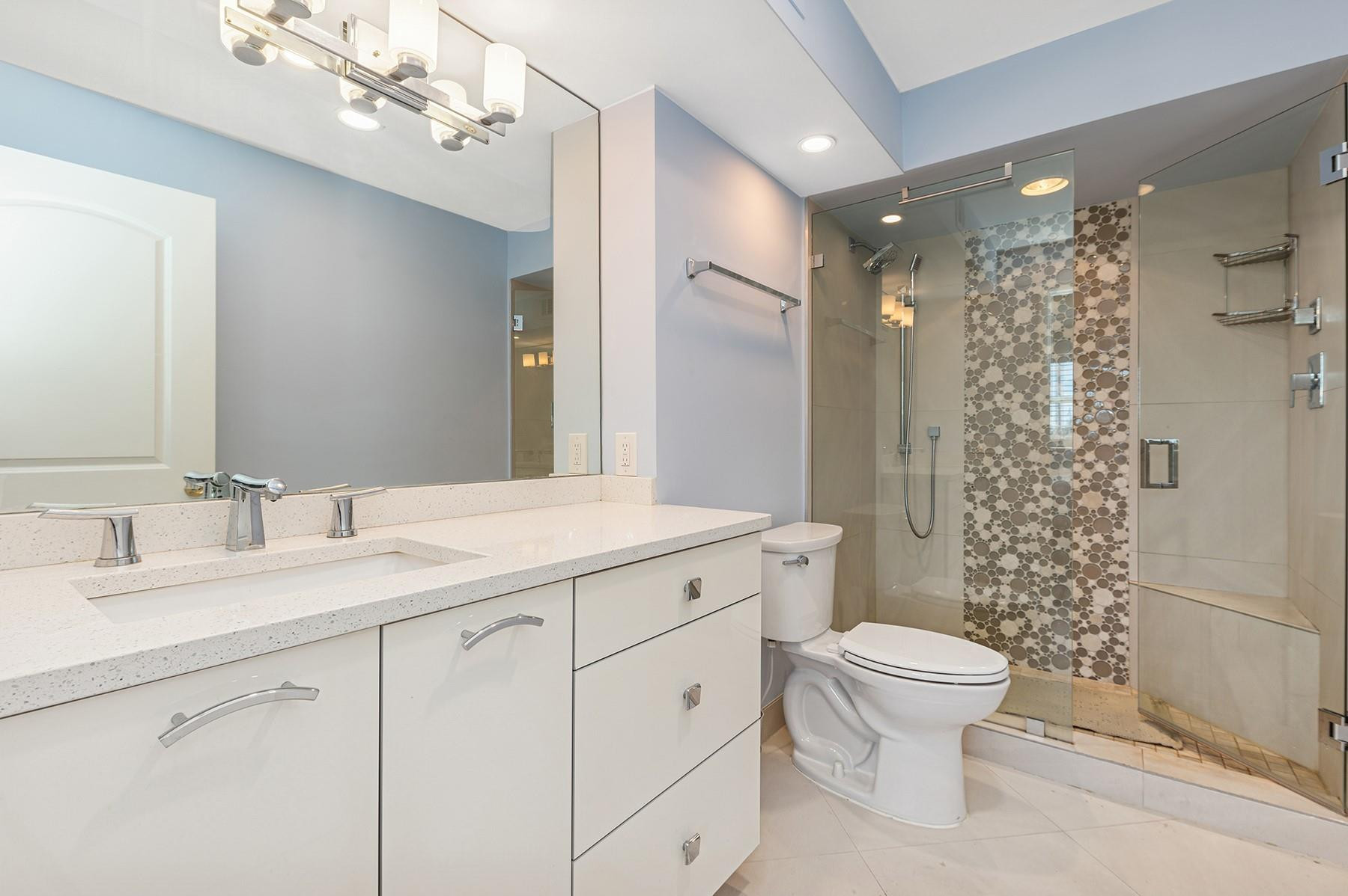 2000 S Ocean #208, Fort Lauderdale FL 33316