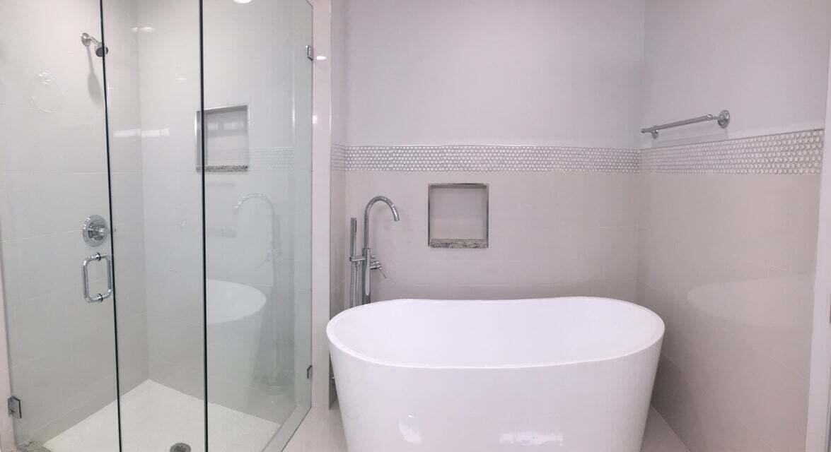 7870 Granada #602, Boca Raton FL 33433