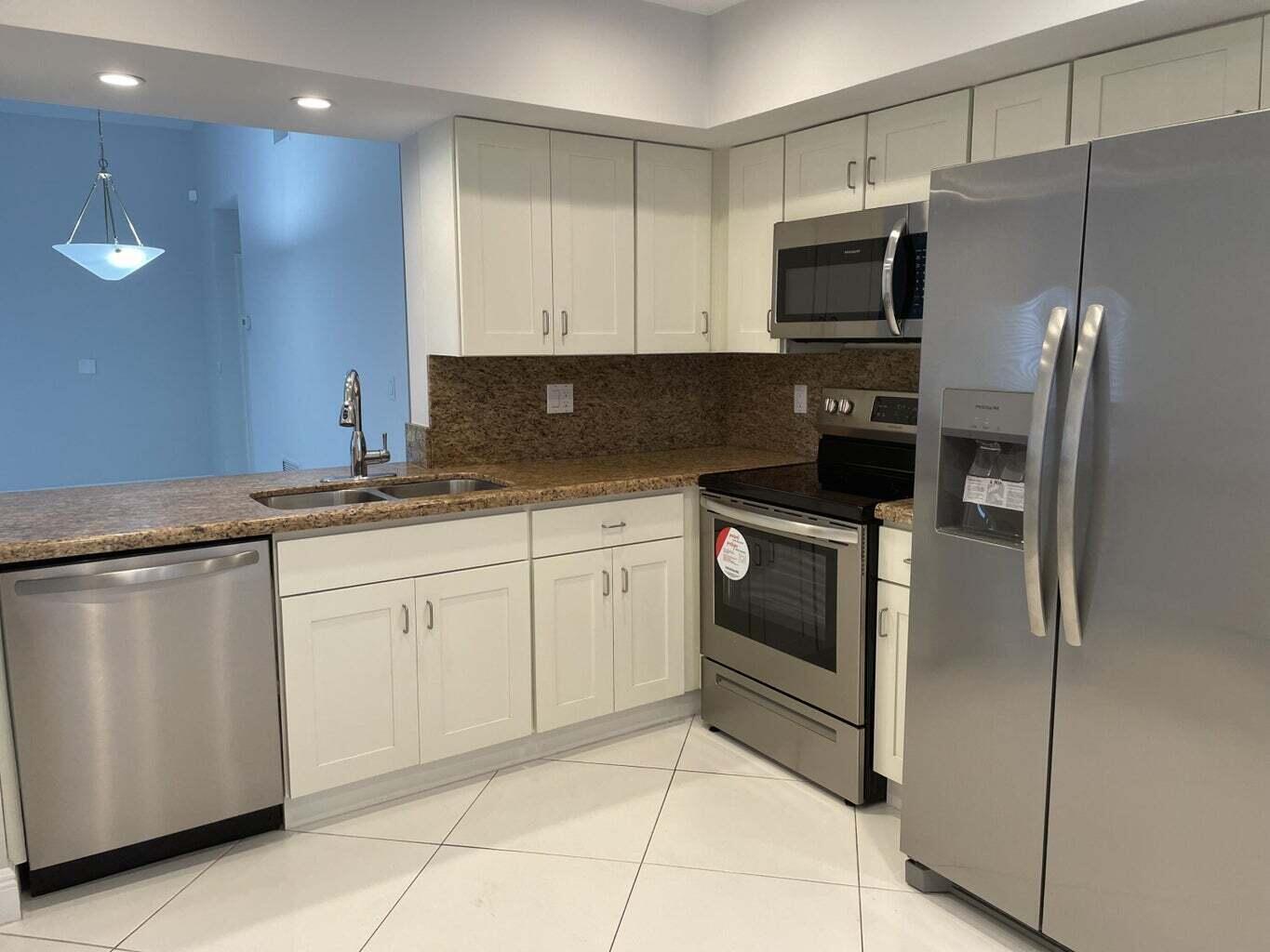 7870 Granada #602, Boca Raton FL 33433