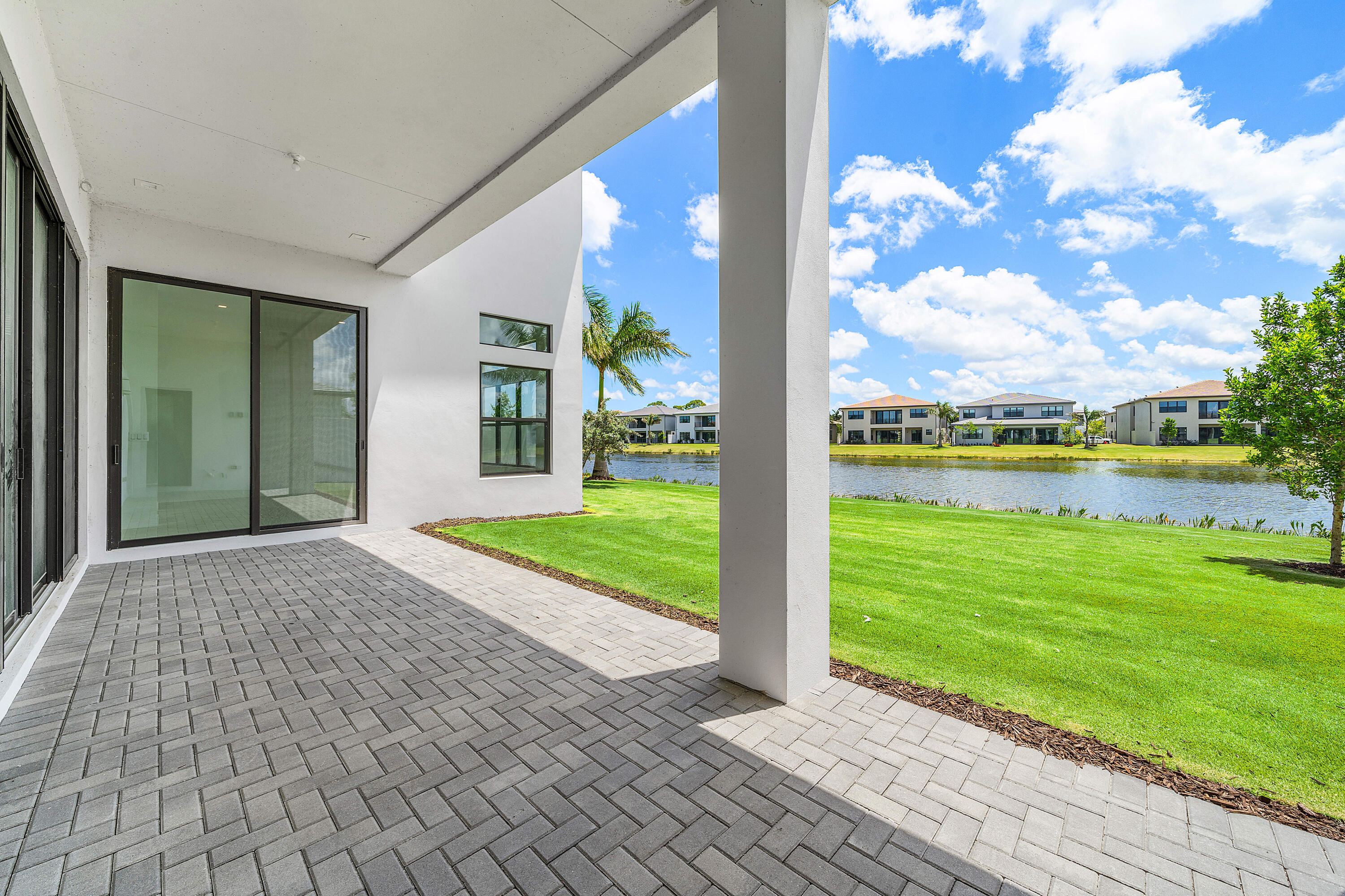9516 Riverside Park, Boca Raton FL 33434