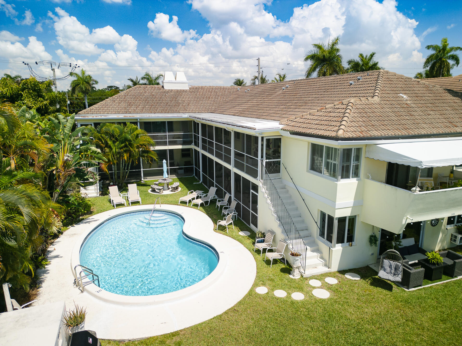 1308 Bayview #1c, Fort Lauderdale FL 33304