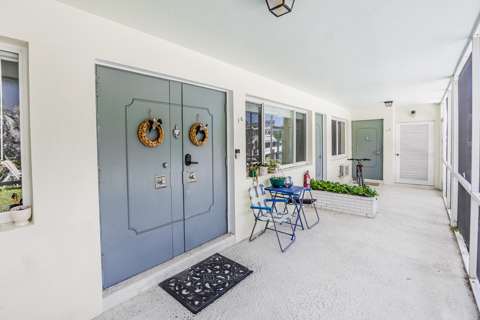 1308 Bayview #1c, Fort Lauderdale FL 33304