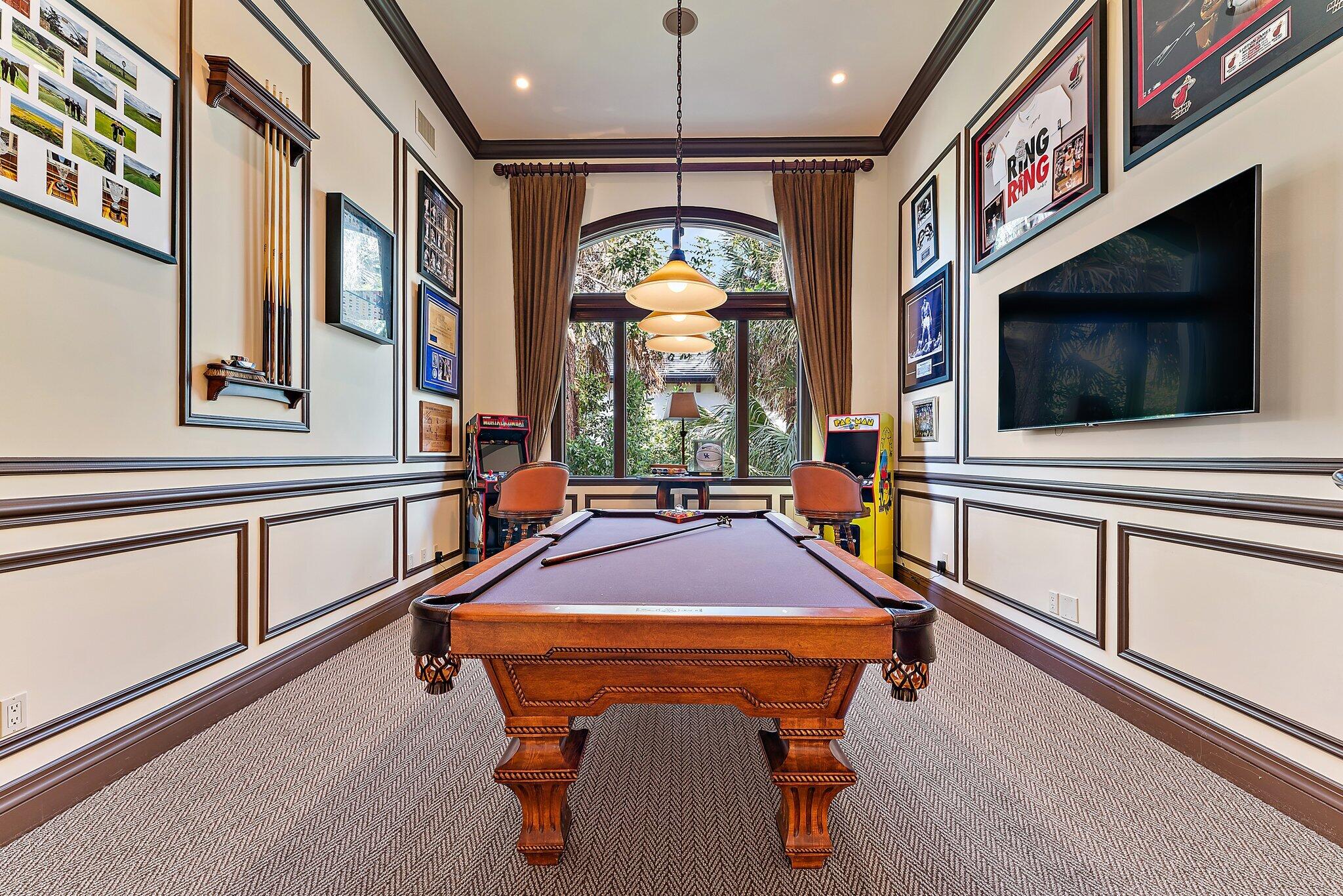 135 W Bears Club, Jupiter FL 33477