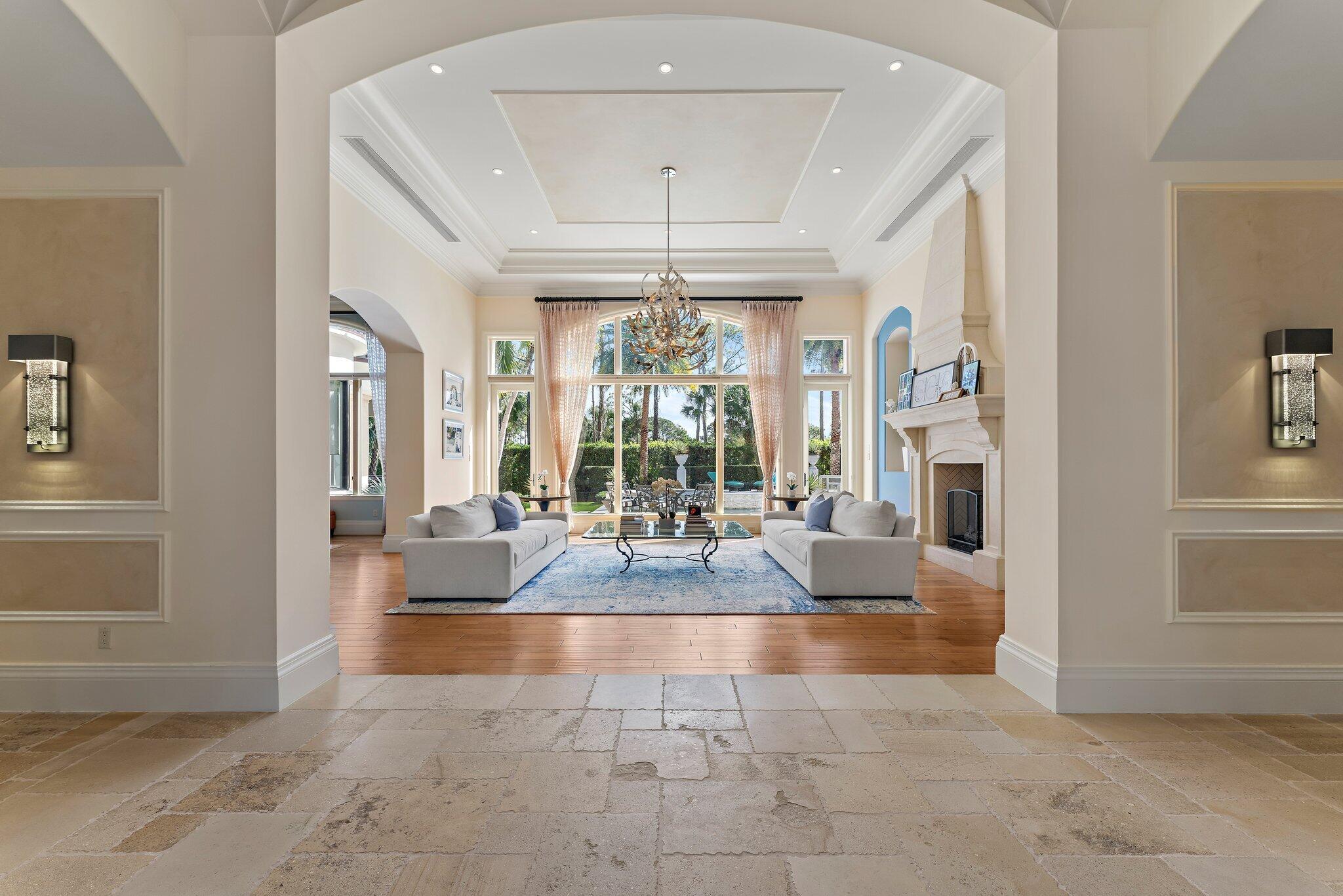 135 W Bears Club, Jupiter FL 33477