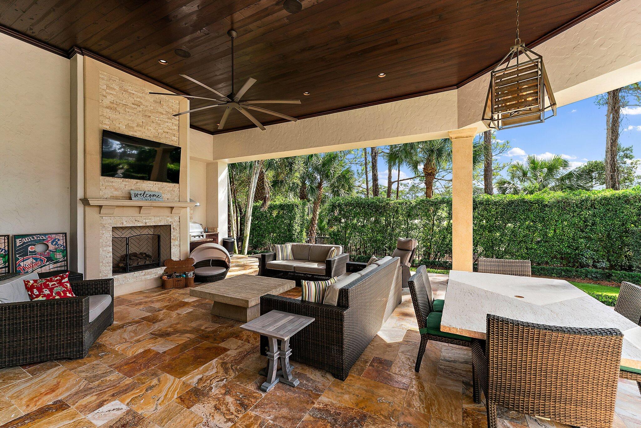 135 W Bears Club, Jupiter FL 33477