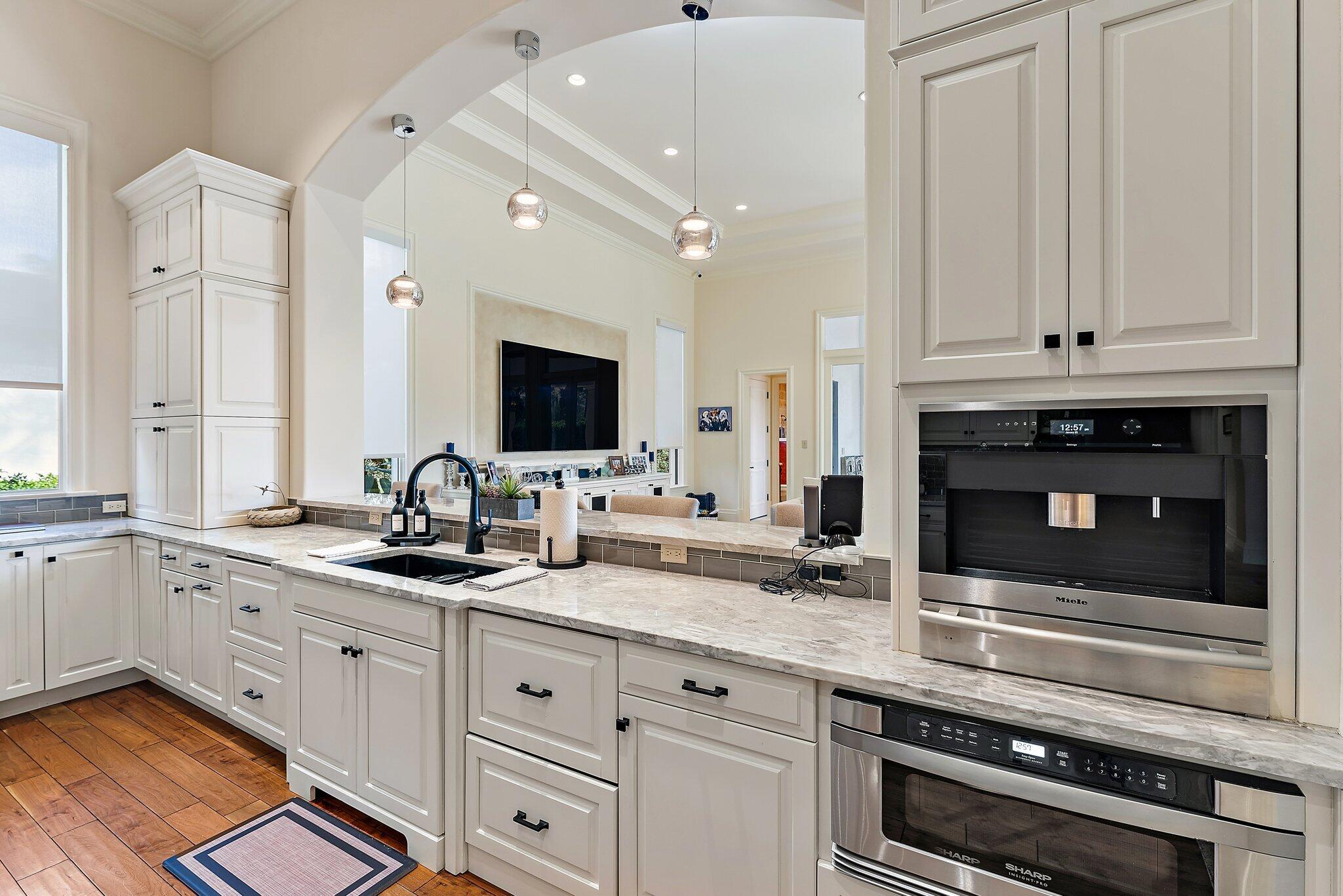 135 W Bears Club, Jupiter FL 33477