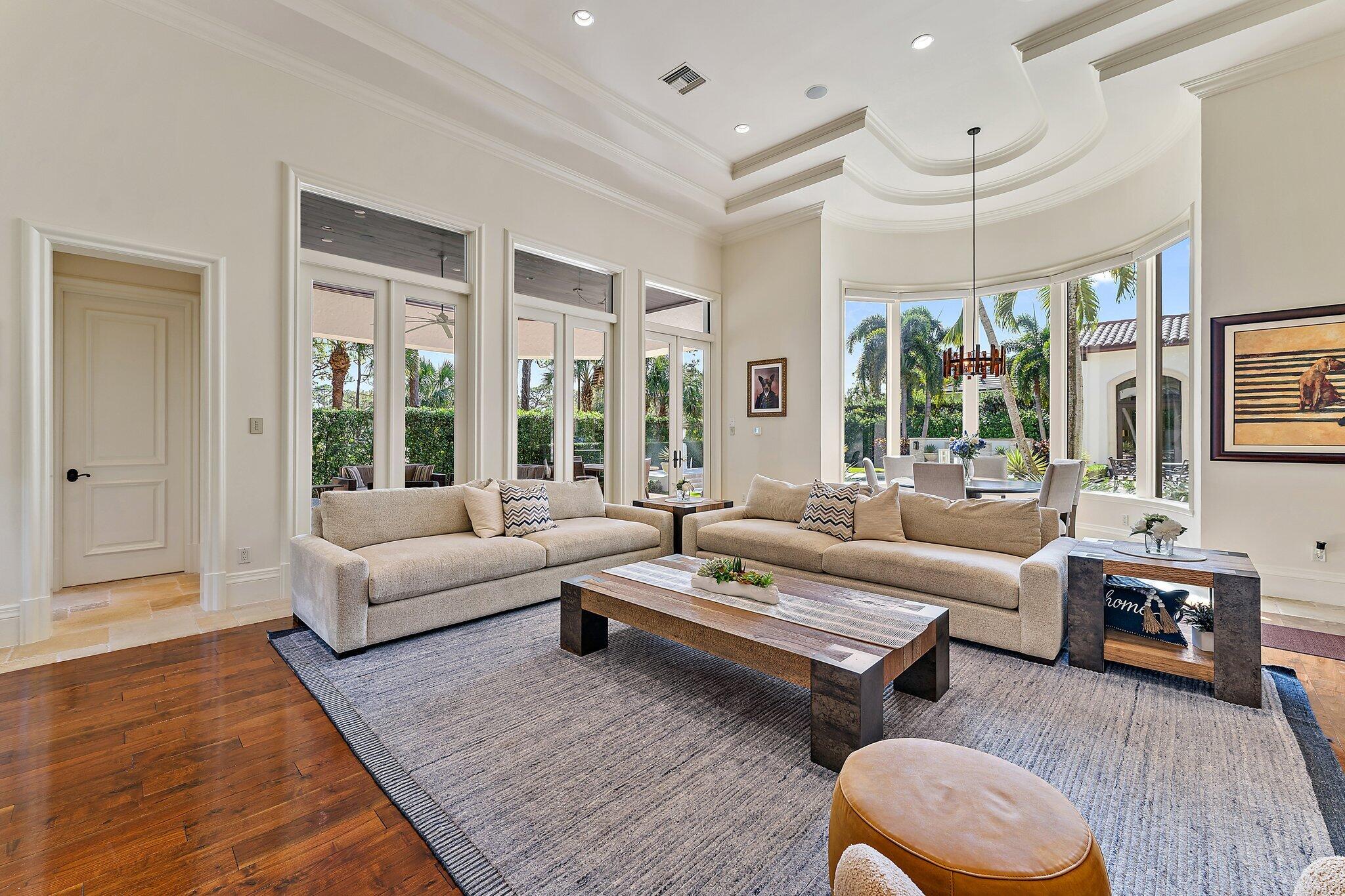 135 W Bears Club, Jupiter FL 33477