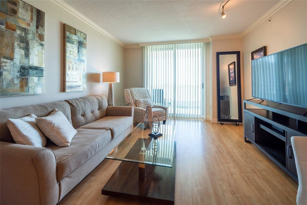 401 SW 4th #1102, Fort Lauderdale FL 33315