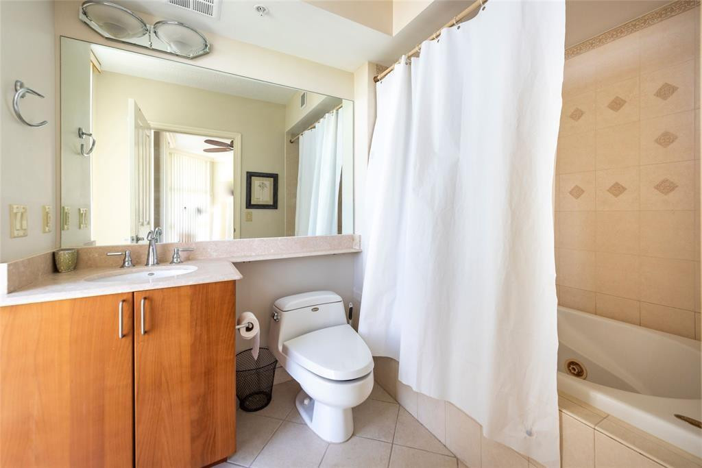 401 SW 4th #1102, Fort Lauderdale FL 33315