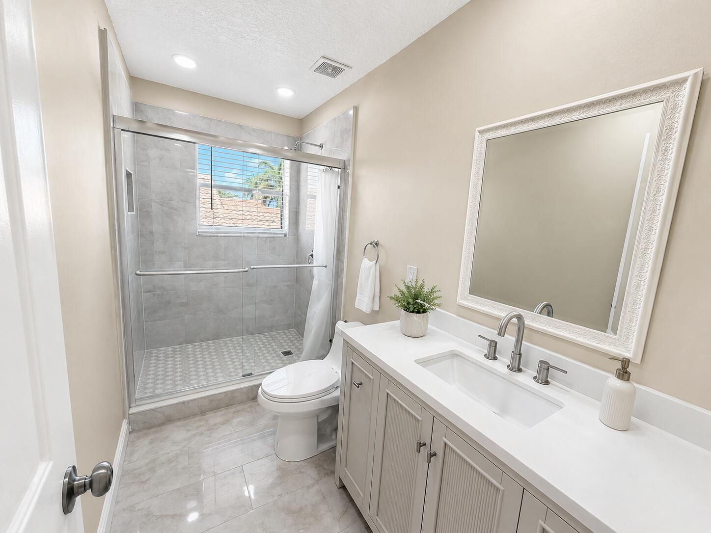 740 SW 191st, Pembroke Pines FL 33029