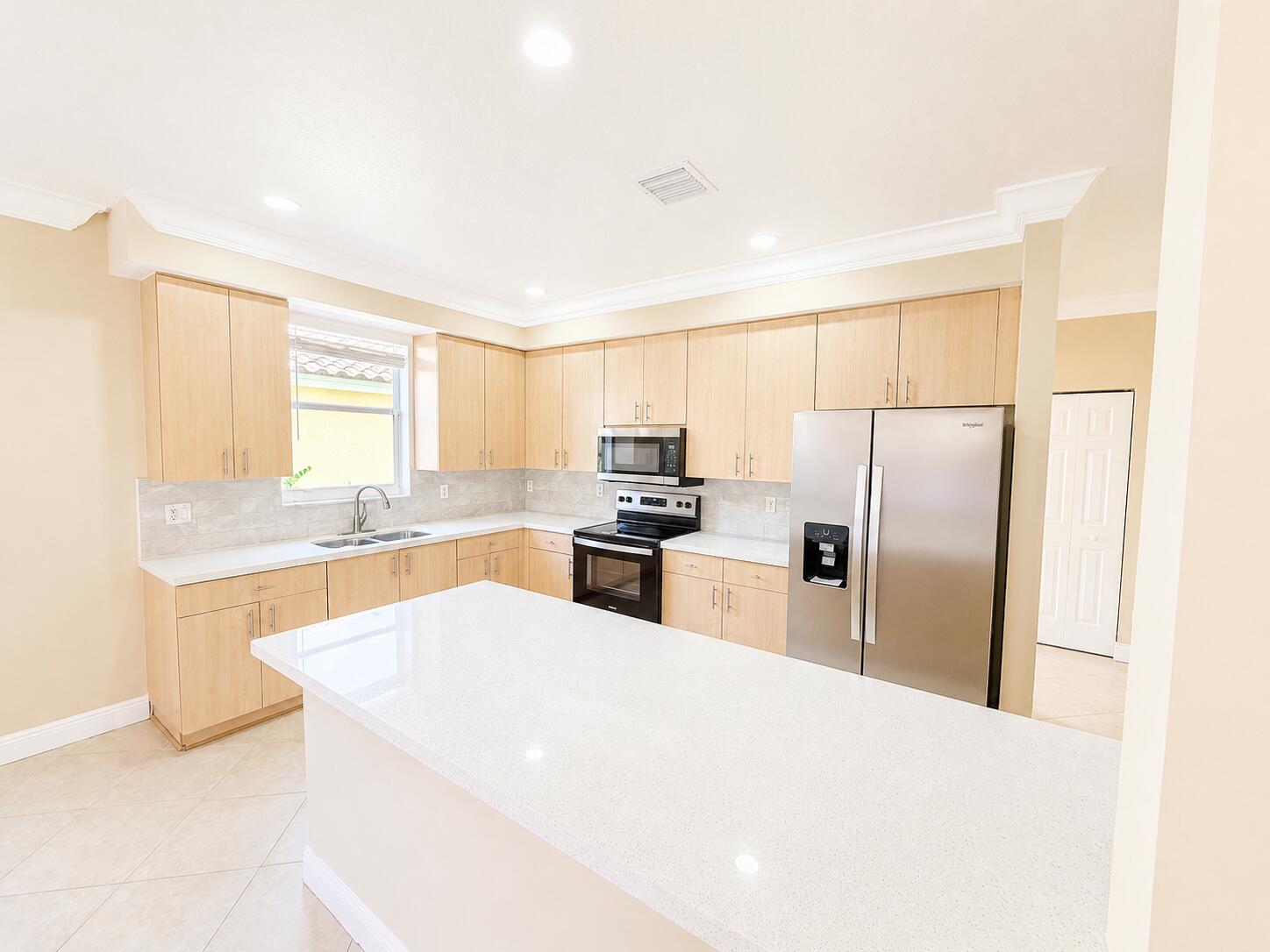 740 SW 191st, Pembroke Pines FL 33029