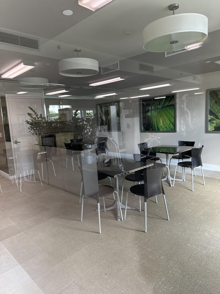 3000 Coral #1007, Miami FL 33145