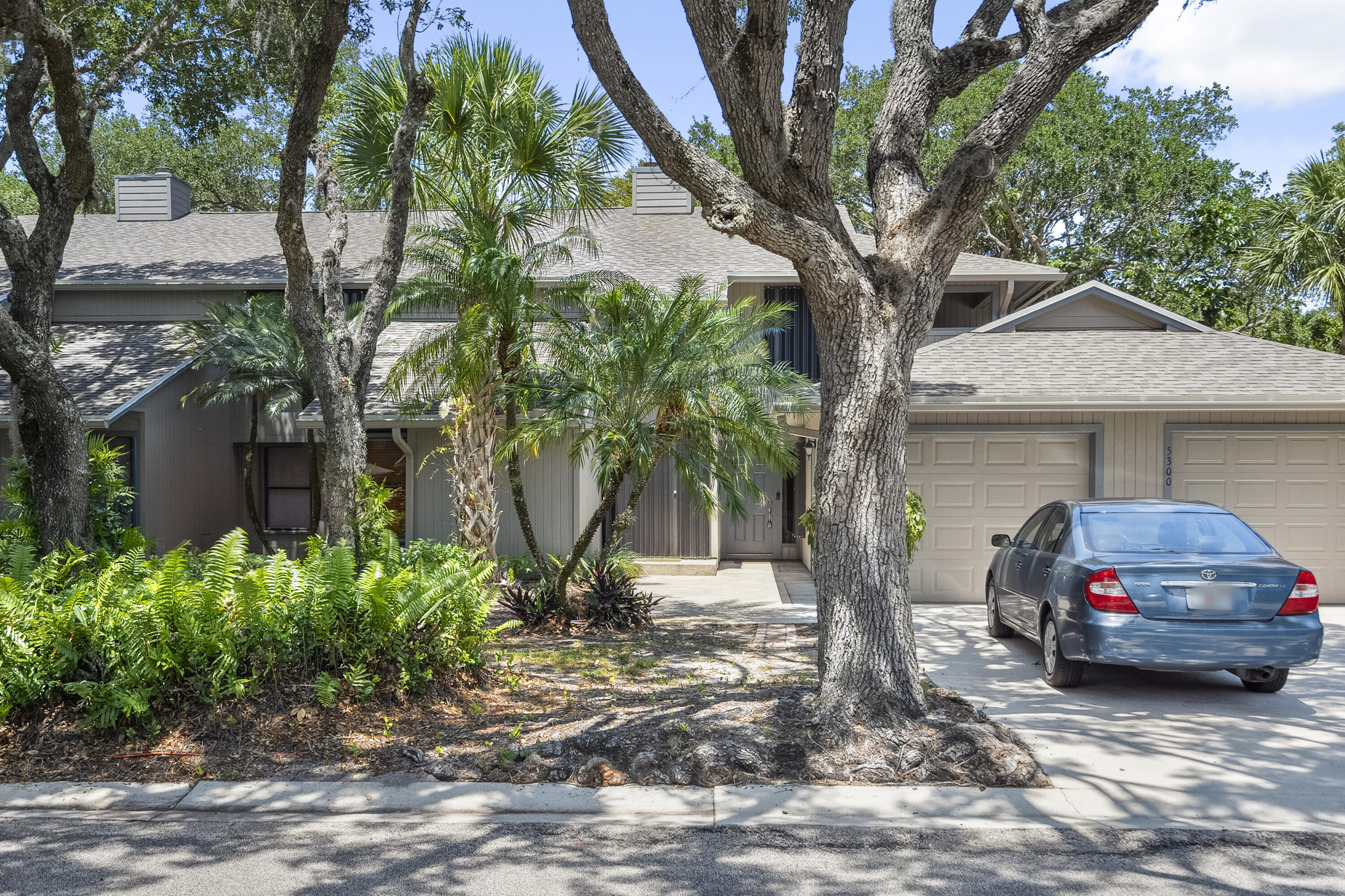 5300 SE Schooner Oaks, Stuart FL 34997