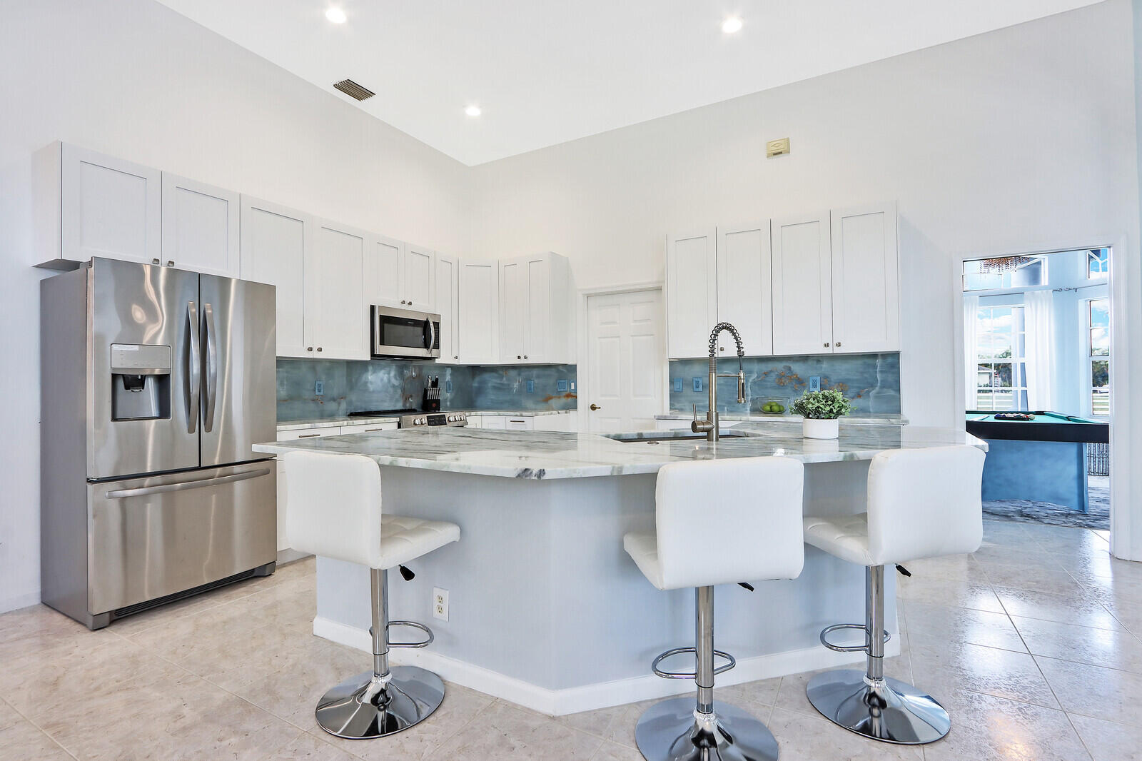 16146 N 72nd Dr, Palm Beach Gardens FL 33418