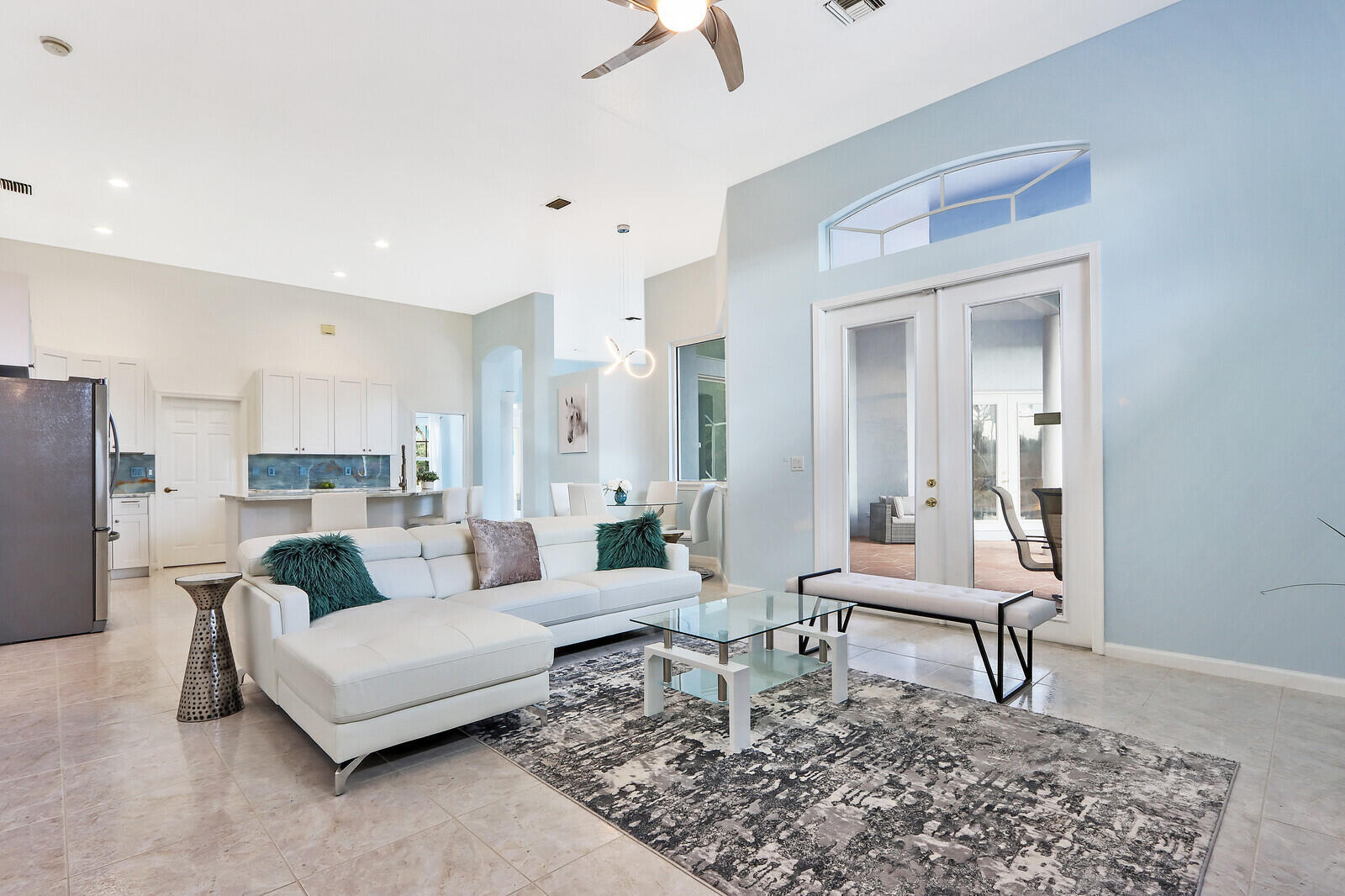 16146 N 72nd Dr, Palm Beach Gardens FL 33418