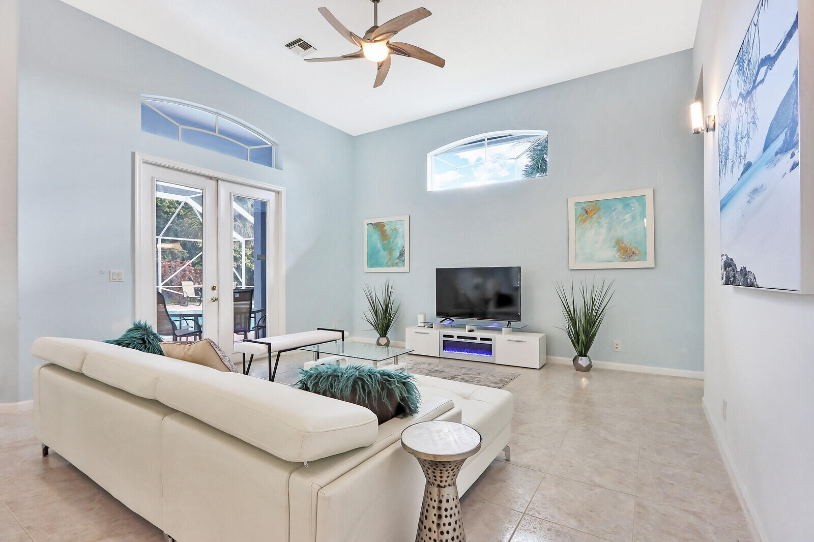 16146 N 72nd Dr, Palm Beach Gardens FL 33418