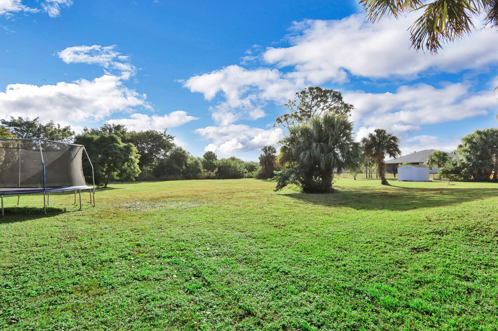 16146 N 72nd Dr, Palm Beach Gardens FL 33418