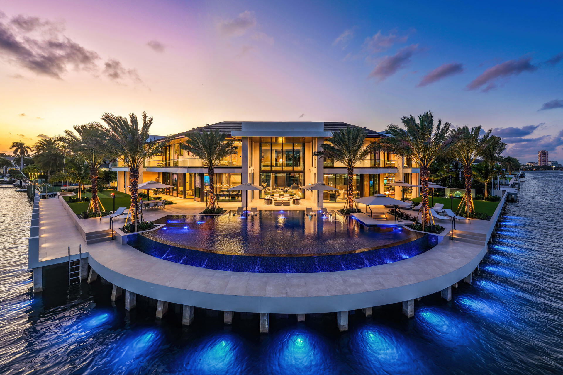 2500 E Maya Palm, Boca Raton FL 33432