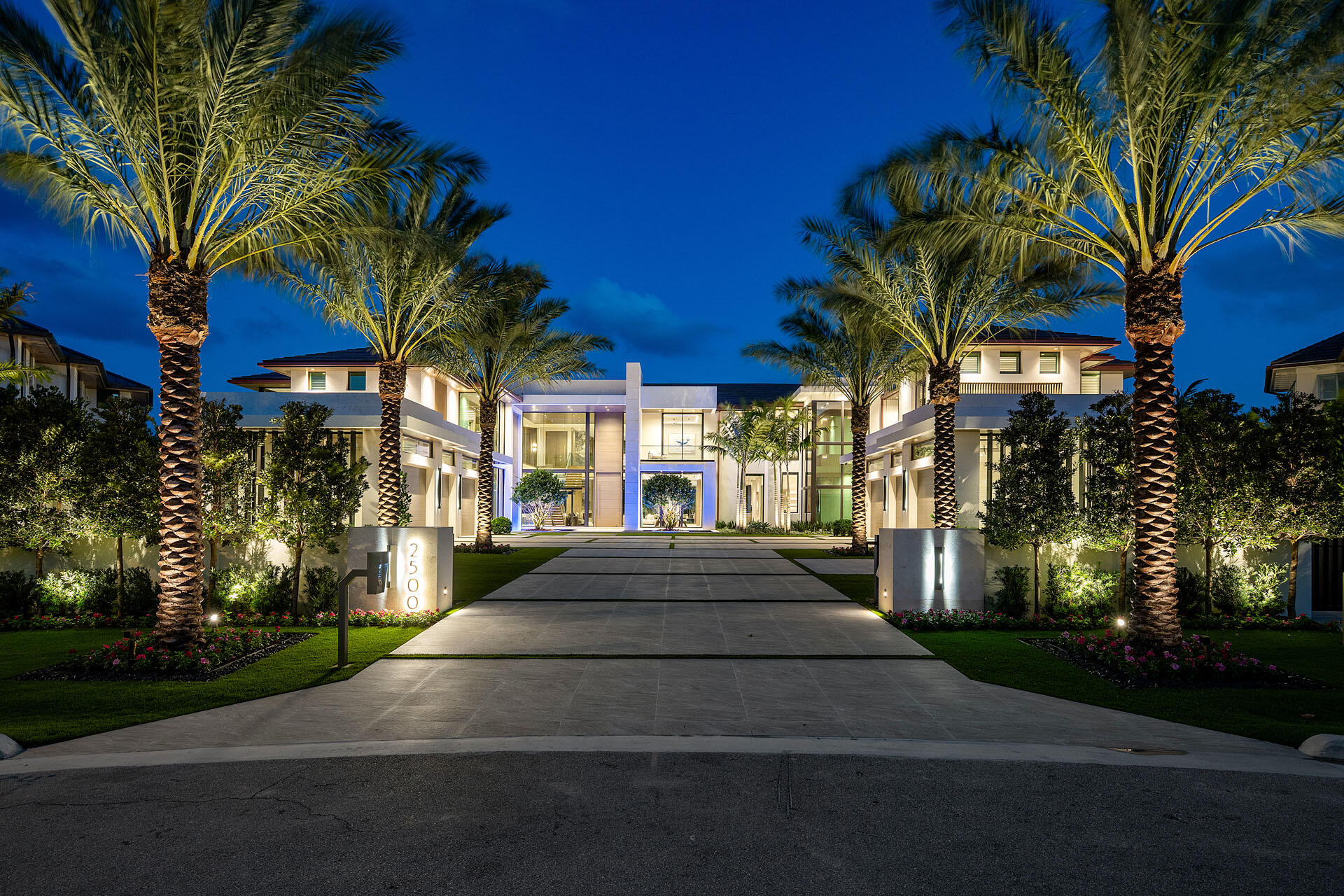 2500 E Maya Palm, Boca Raton FL 33432