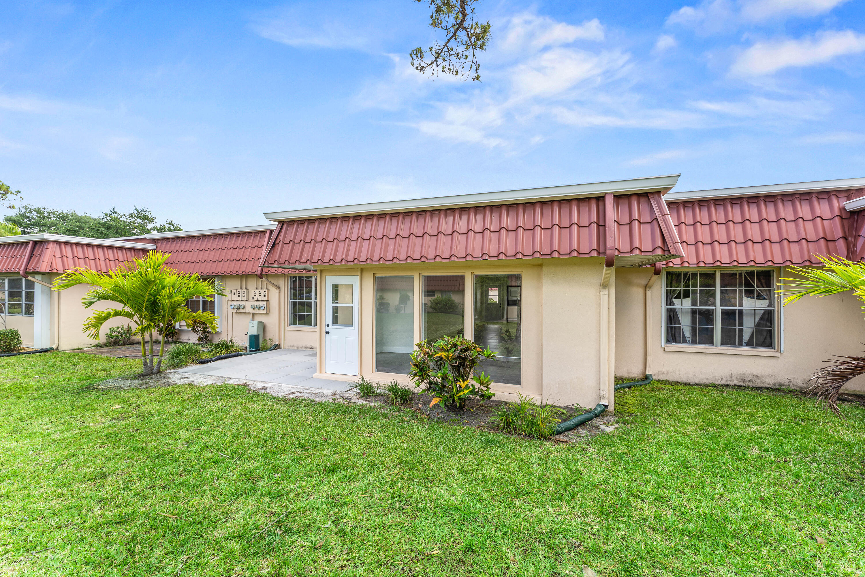 711 Laconia #B, , FL 33467