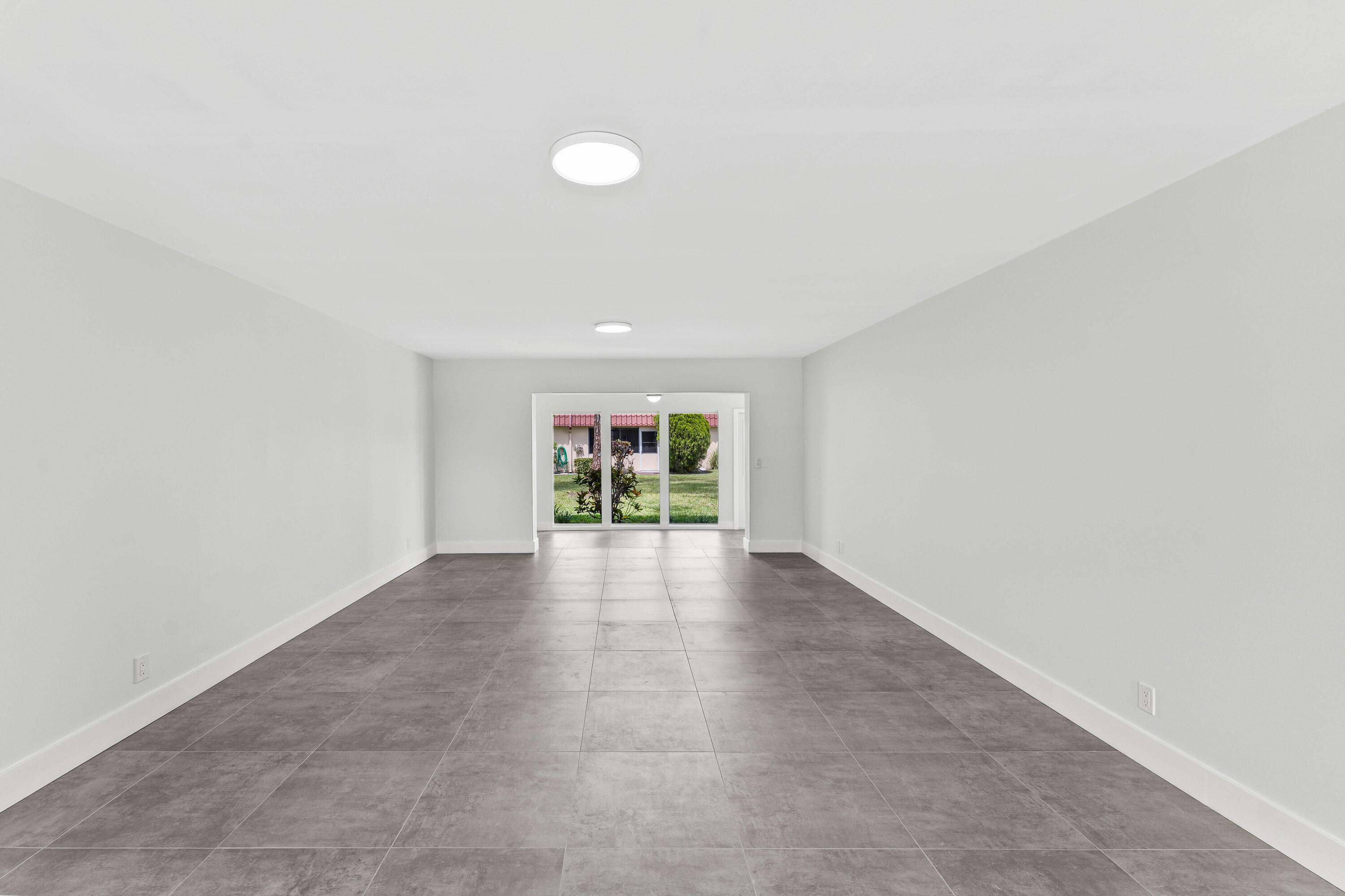 711 Laconia #B, , FL 33467