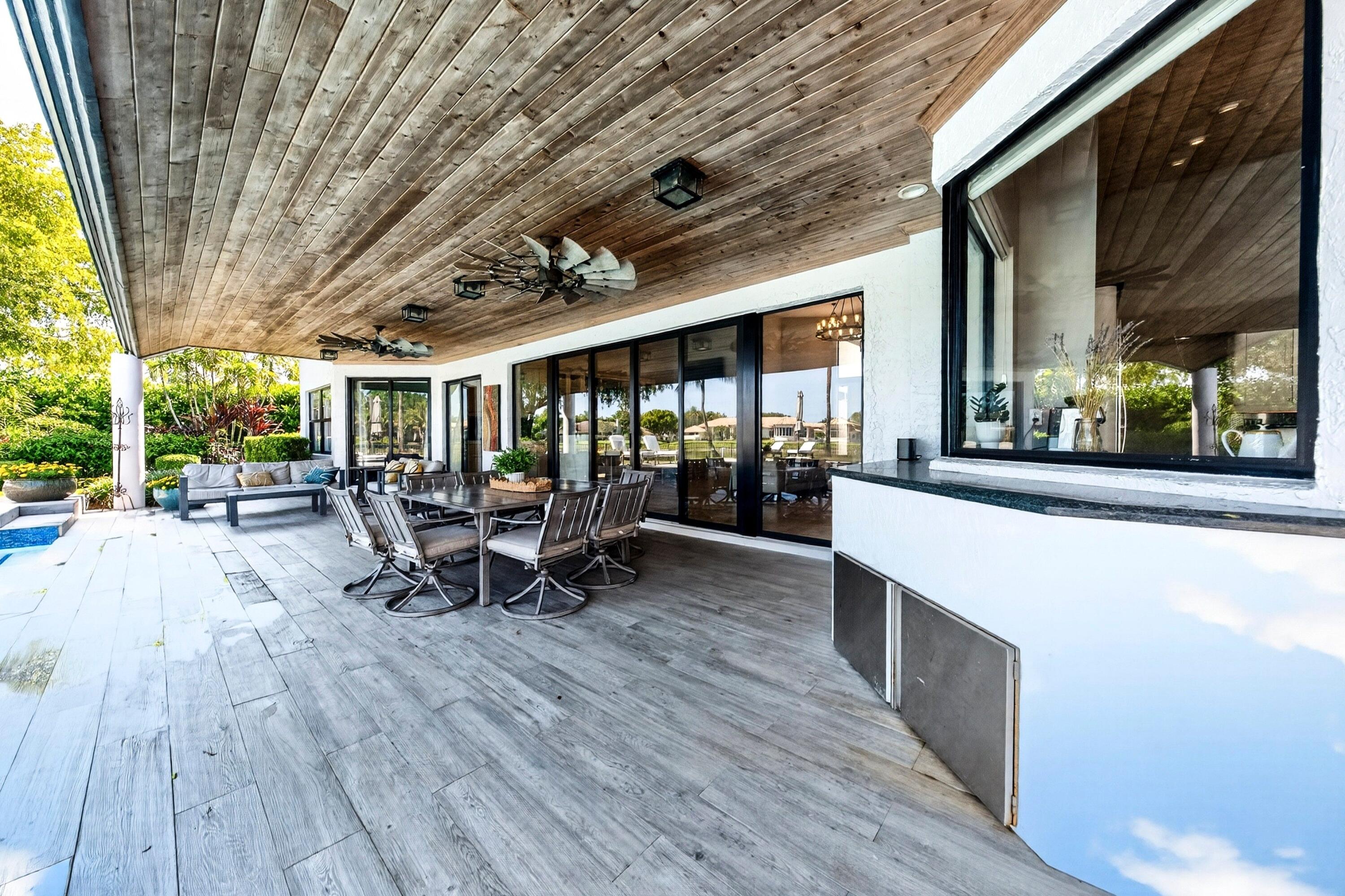 7031 Ventura, Parkland FL 33067